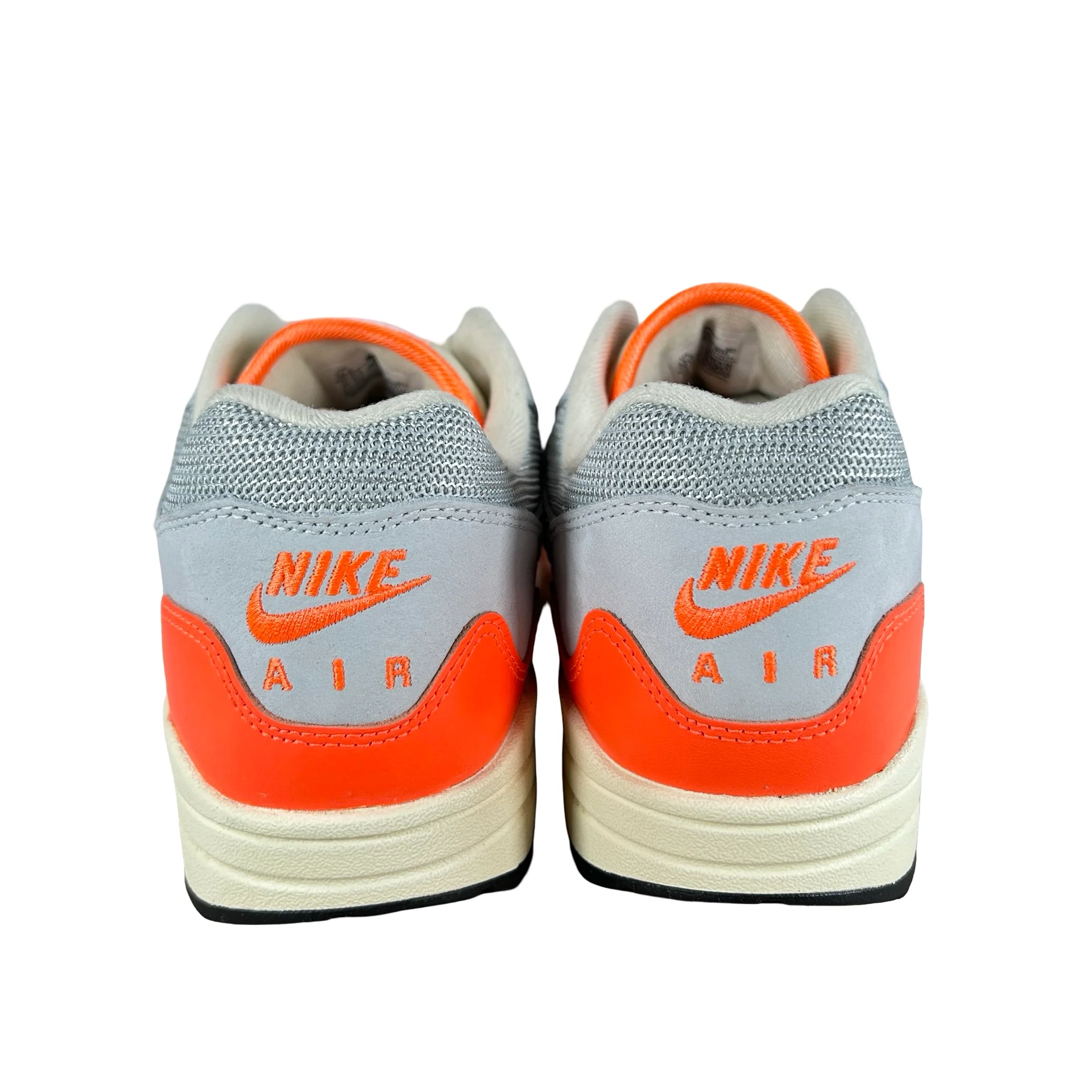 II7055 800 Nike Air Max 1 Patta Waves Hyper Crimson Pure Platinum [USED] - 11.5 M (Used) - Image 3