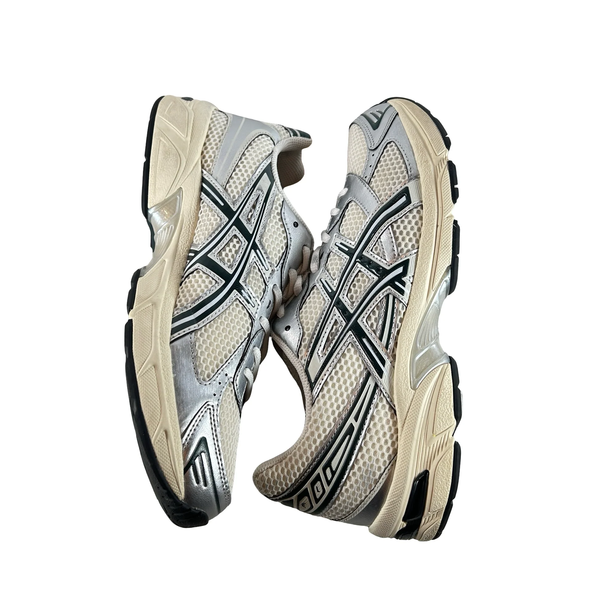 1203A565 100 ASICS Gel-1130 Kith Cream Scarab [USED] - 9.5 M (Used) - Image 4