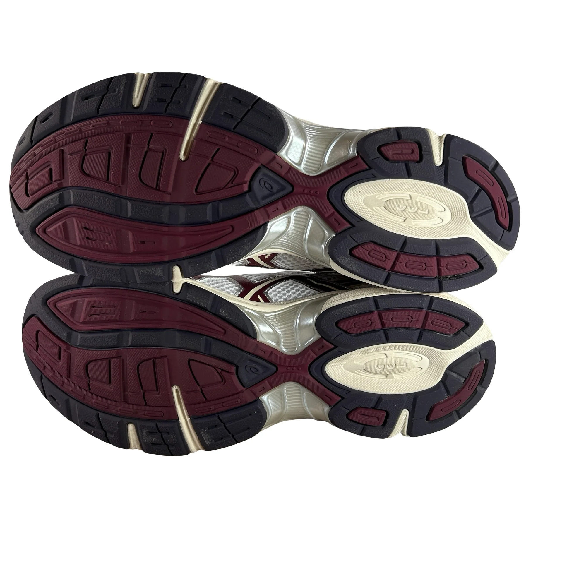1203A685 100 ASICS Gel-1130 White Maroon Banner [USED] - 10.5 M (Used) - Image 6