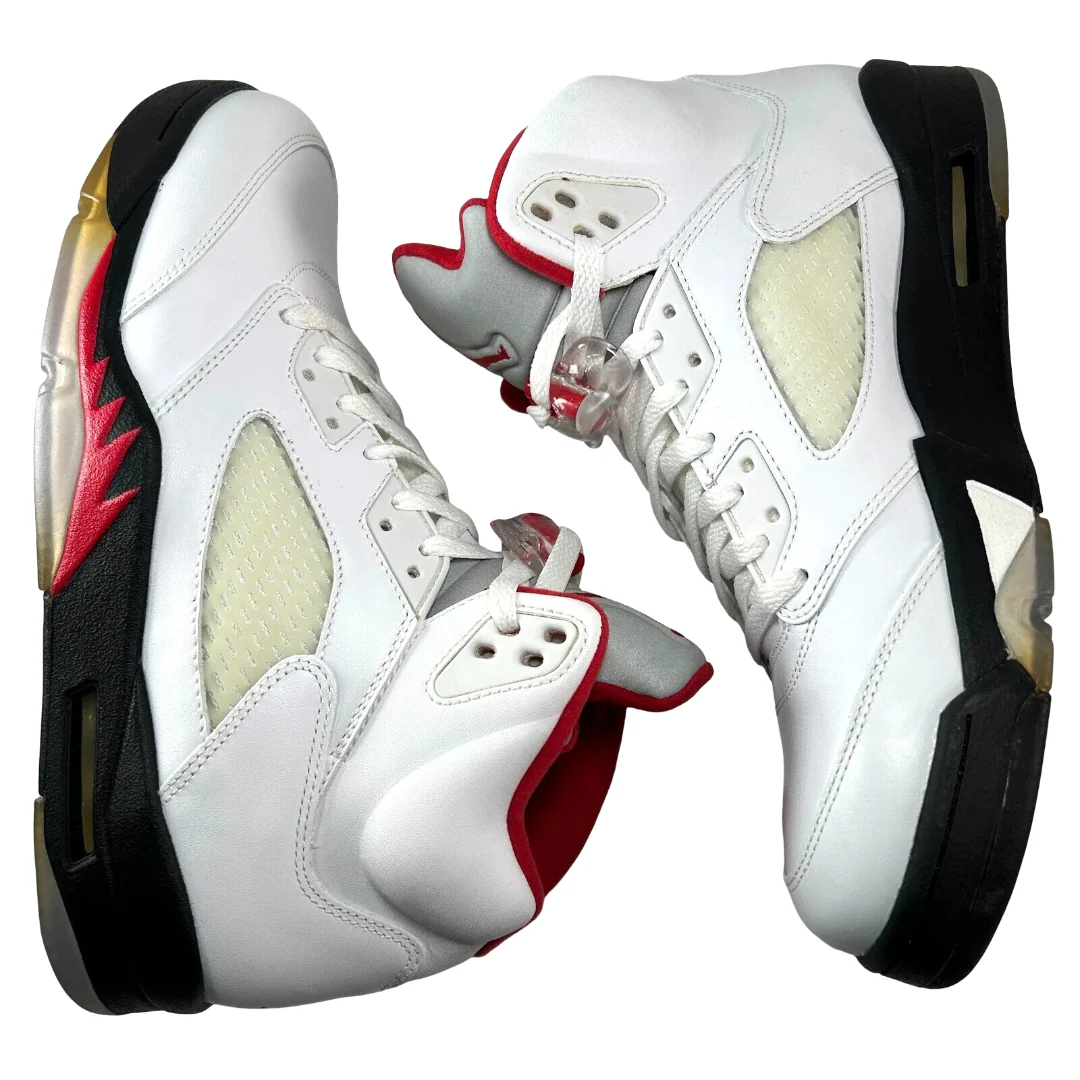 136027 100 Jordan 5 Retro Fire Red (2013) [CONDITIONAL] - 8.5 M (Yellowing) - Image 4