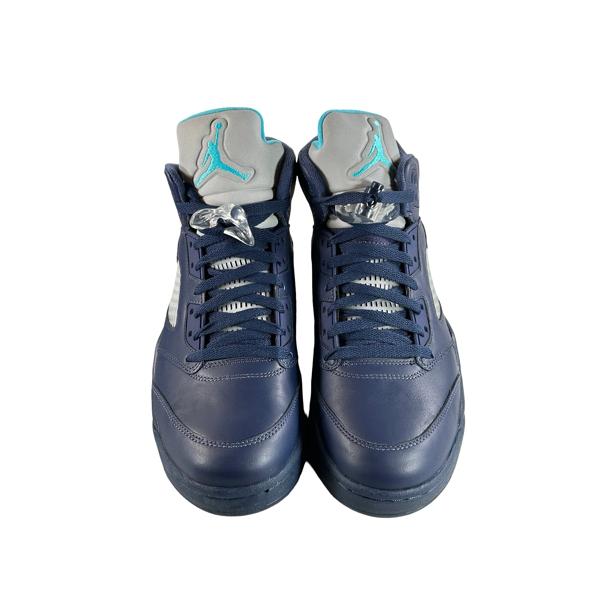 136027 405 Jordan 5 Retro Pre-Grape - 10 M (Yellowing) - Image 2