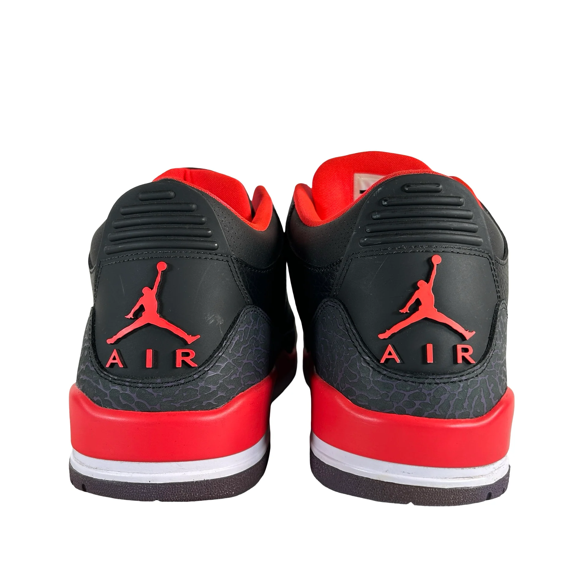 136064 005 Jordan 3 Retro Crimson [USED] - 14 M (Used) (No Box) - Image 3