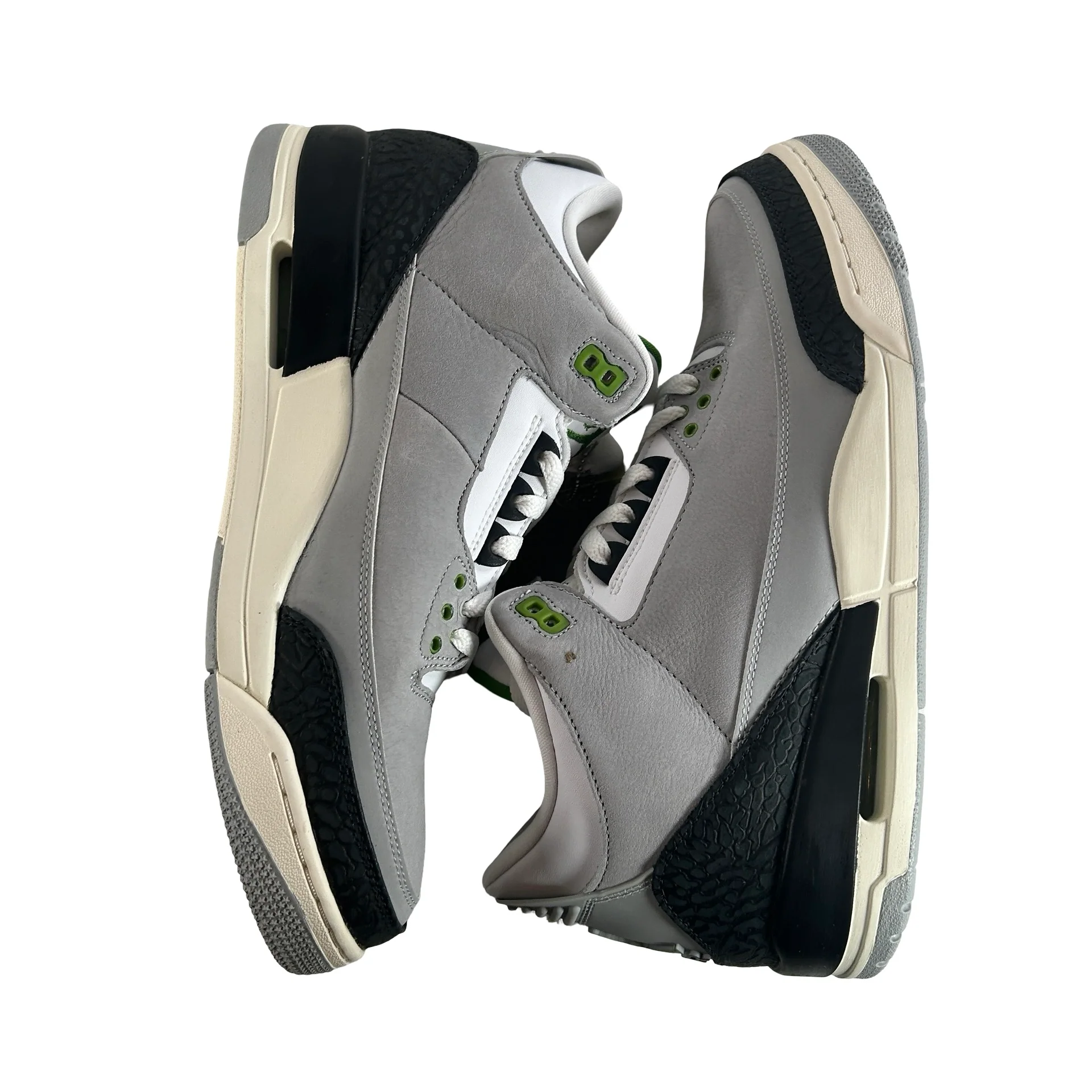 136064 006 Jordan 3 Retro Chlorophyll - 11.5 M (Yellowing) - Image 4