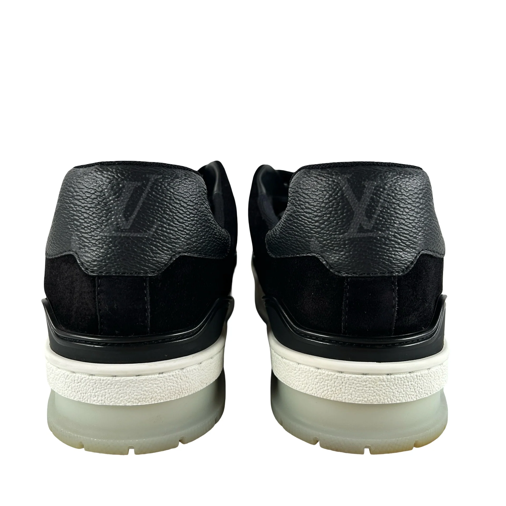1A8PU7 Louis Vuitton Trainer Monogram Eclipse Sneakers [USED] - 6 LV (7.5 US) (Used) (No Box) - Image 3