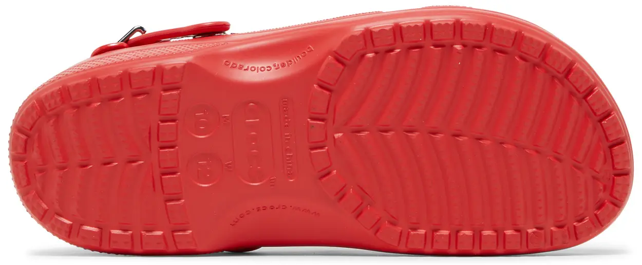 207998 8C1 Karol G x Crocs Classic Clog 'Metal Hearts' - Image 5