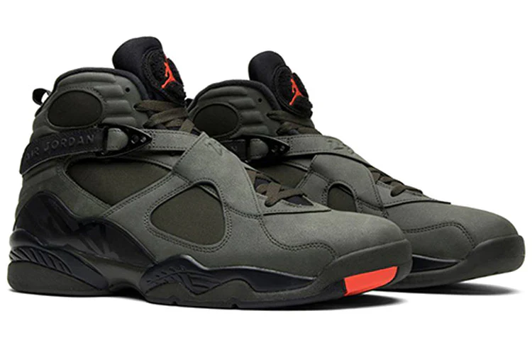 305381 305 Jordan 8 Retro Take Flight Undefeated [REPLACE BOX] - Image 2