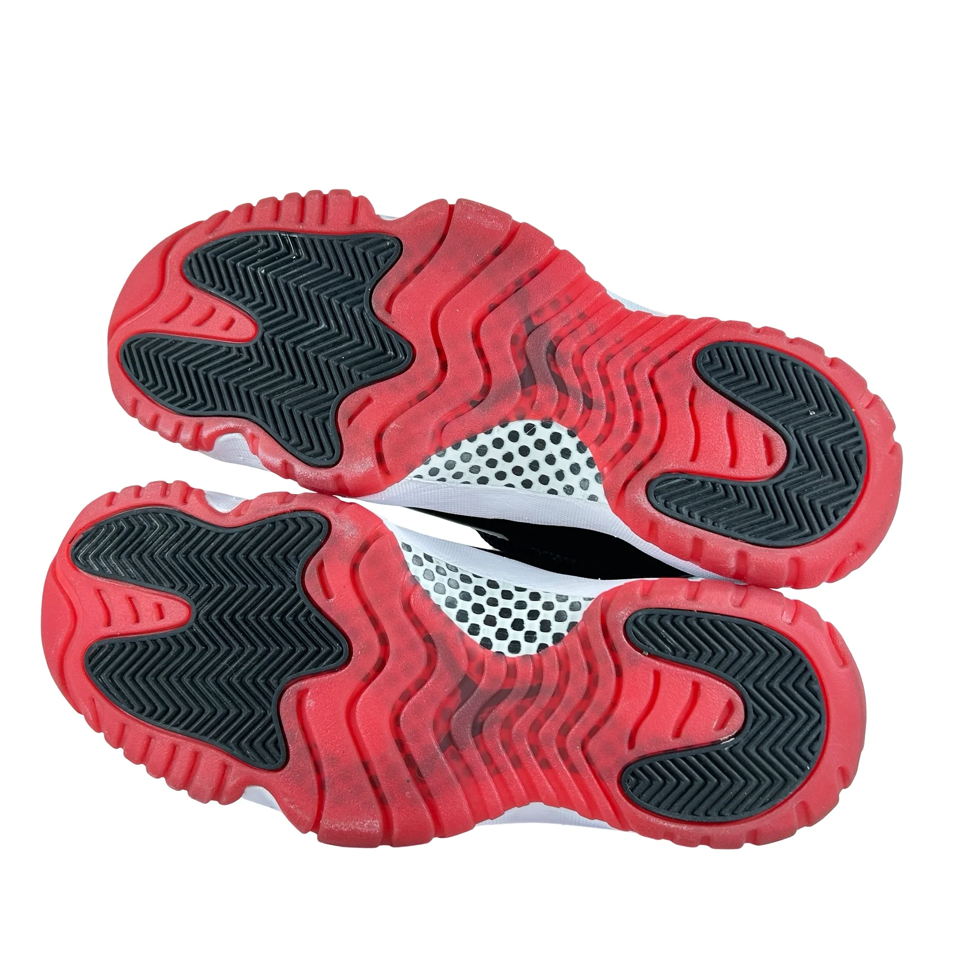 378037 061 Jordan 11 Bred (2019) [USED] - 8.5 M (Used2) (No Box2) - Image 6