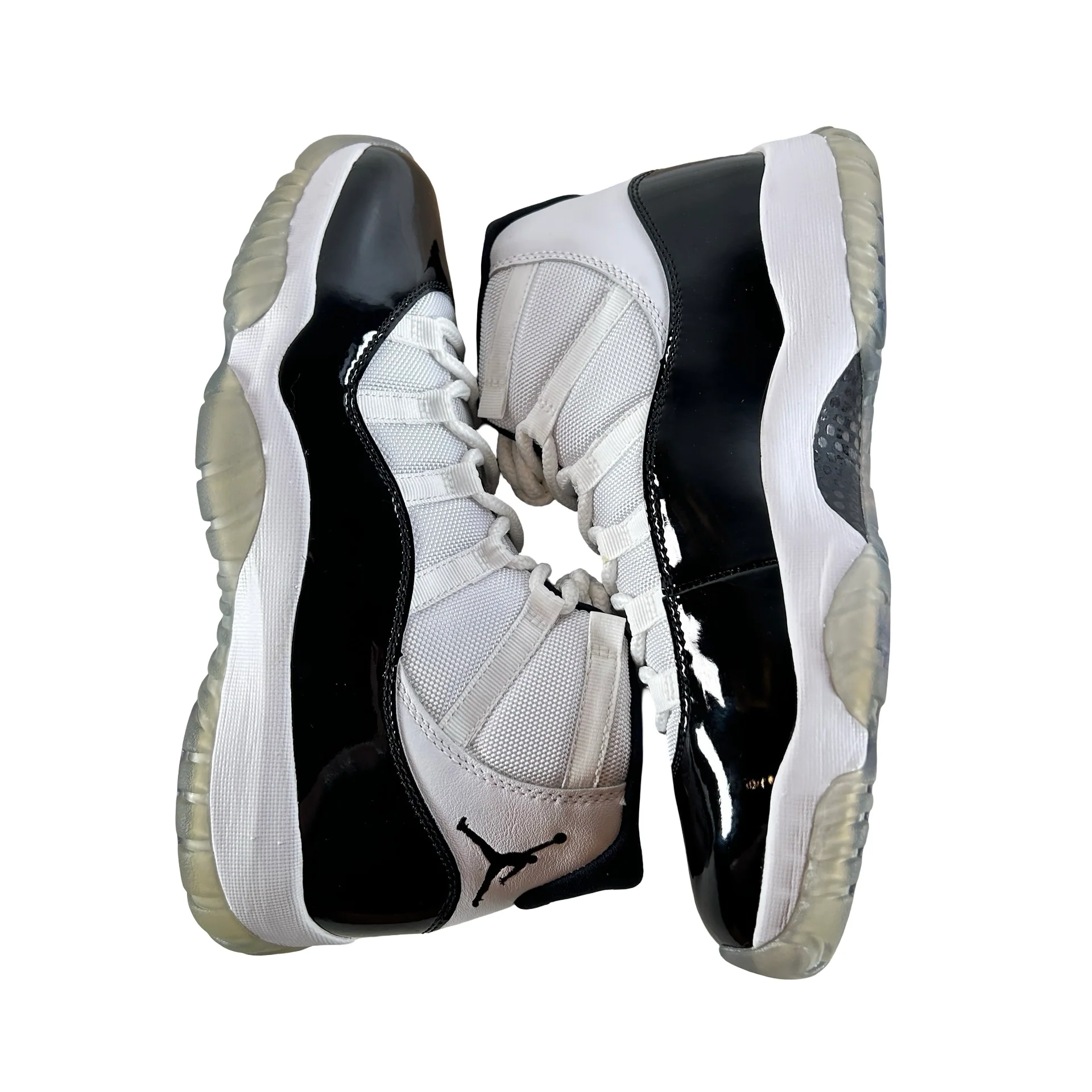 378037 100 Jordan 11 Concord - 9.5 M (Yellowing Soles) (Glue Stain) - Image 5