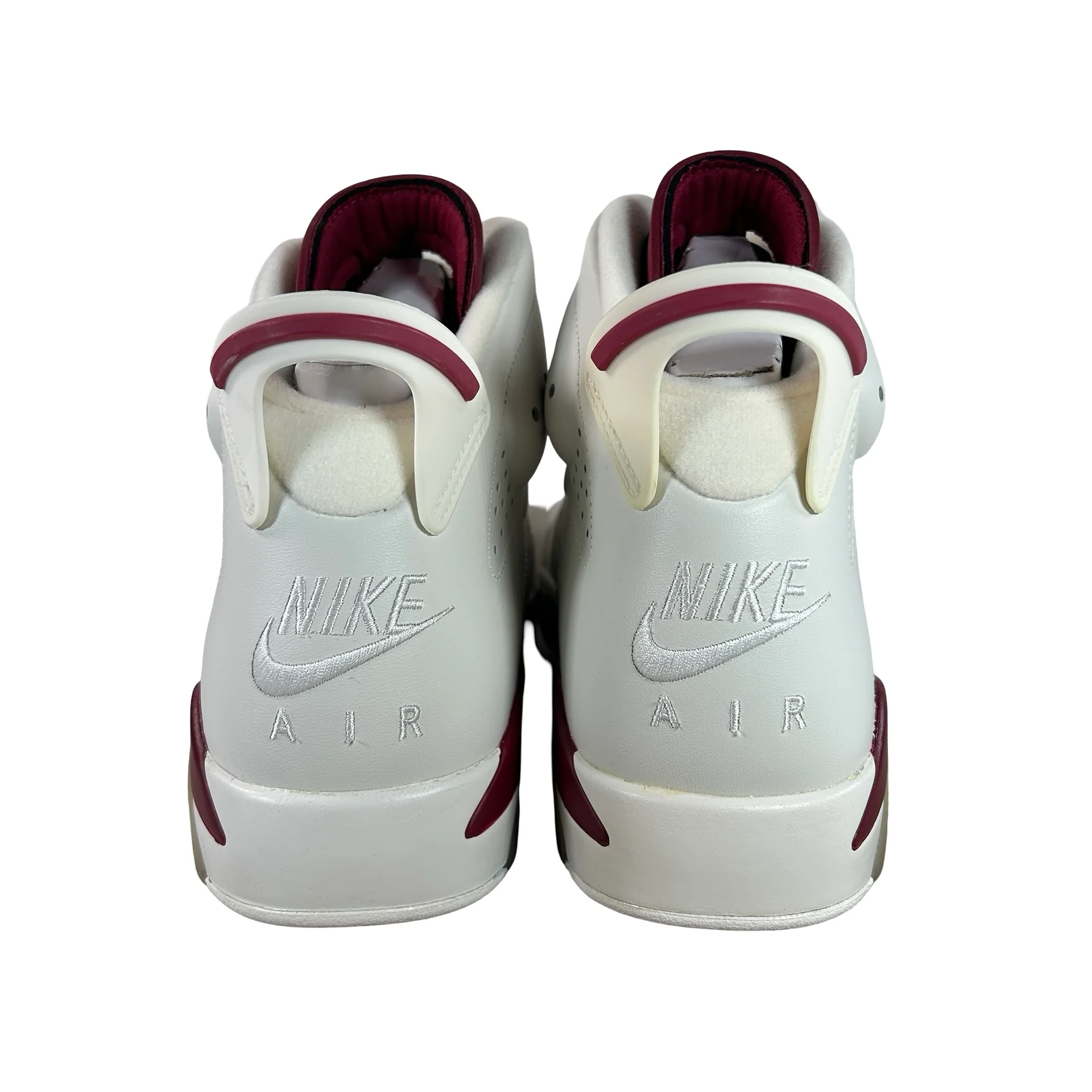 384664 116 Jordan 6 Maroon  - 10.5 M (Yellowing2) - Image 3