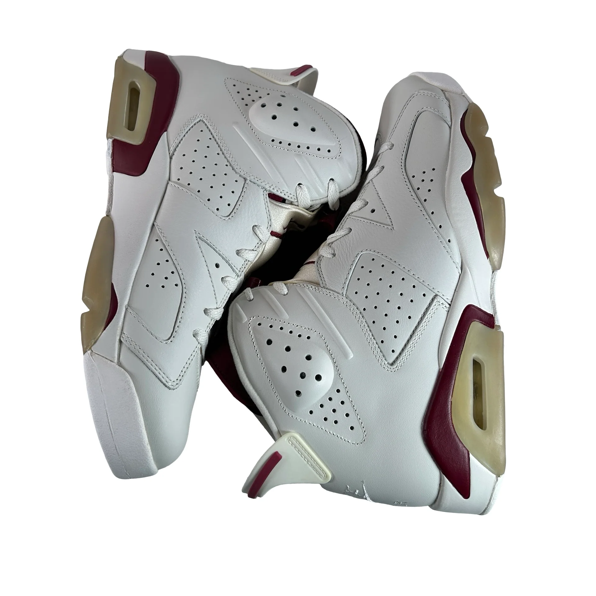 384664 116 Jordan 6 Maroon  - 10.5 M (Yellowing2) - Image 5