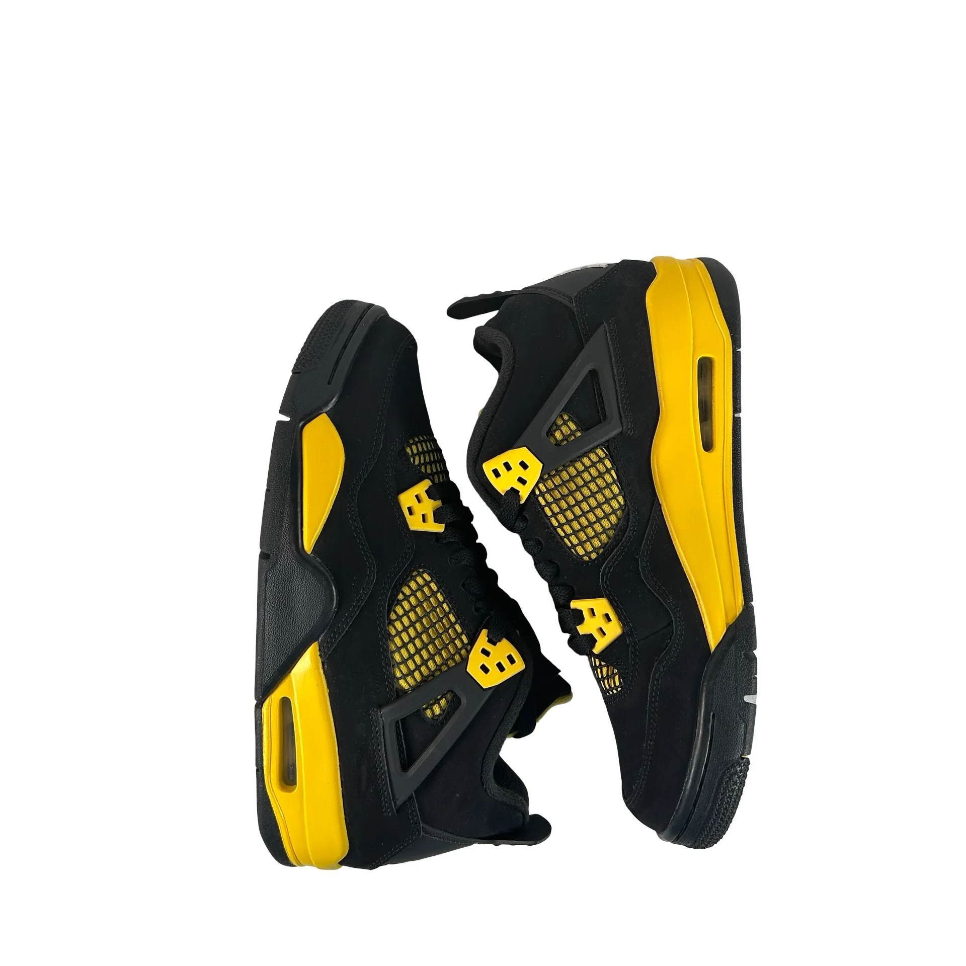 408452 017 Jordan 4 Retro Thunder (2023) (GS) - 7 Y (Used6) - Image 4