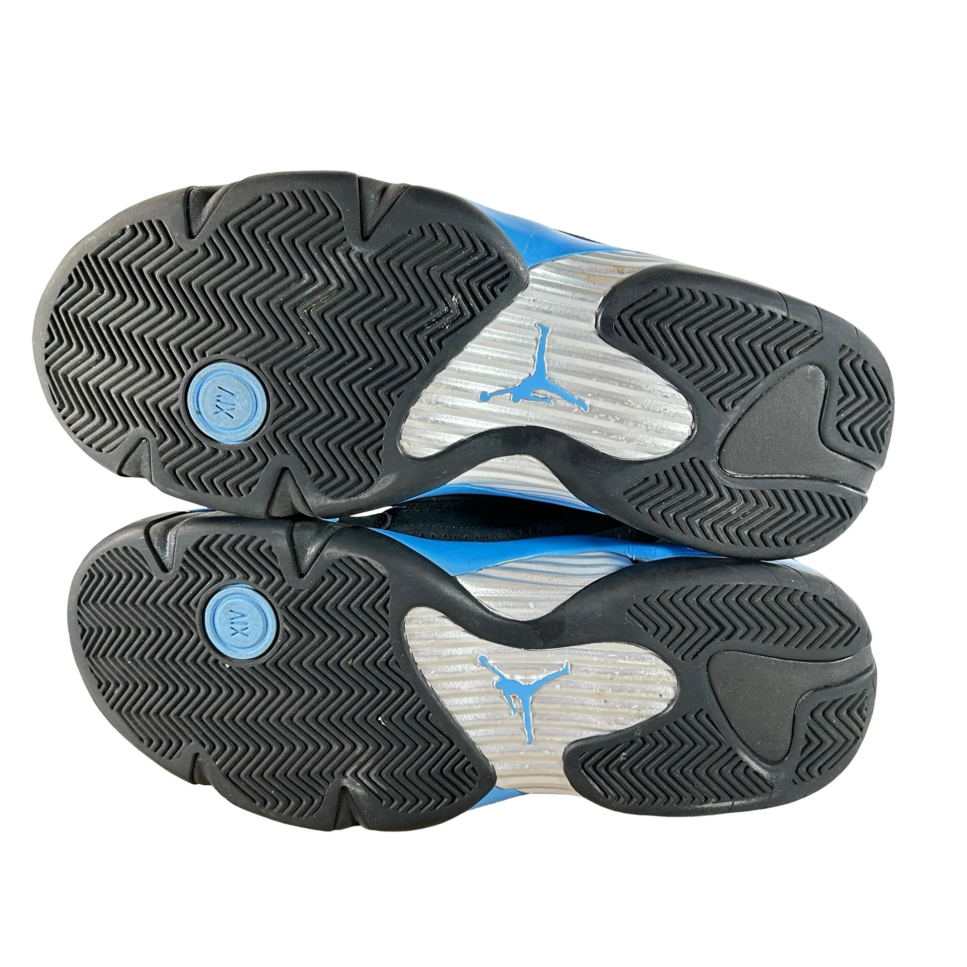 487471 007 Jordan 14 Retro Black University Blue (2026) [USED] - 9.5 M (Used2) - Image 6