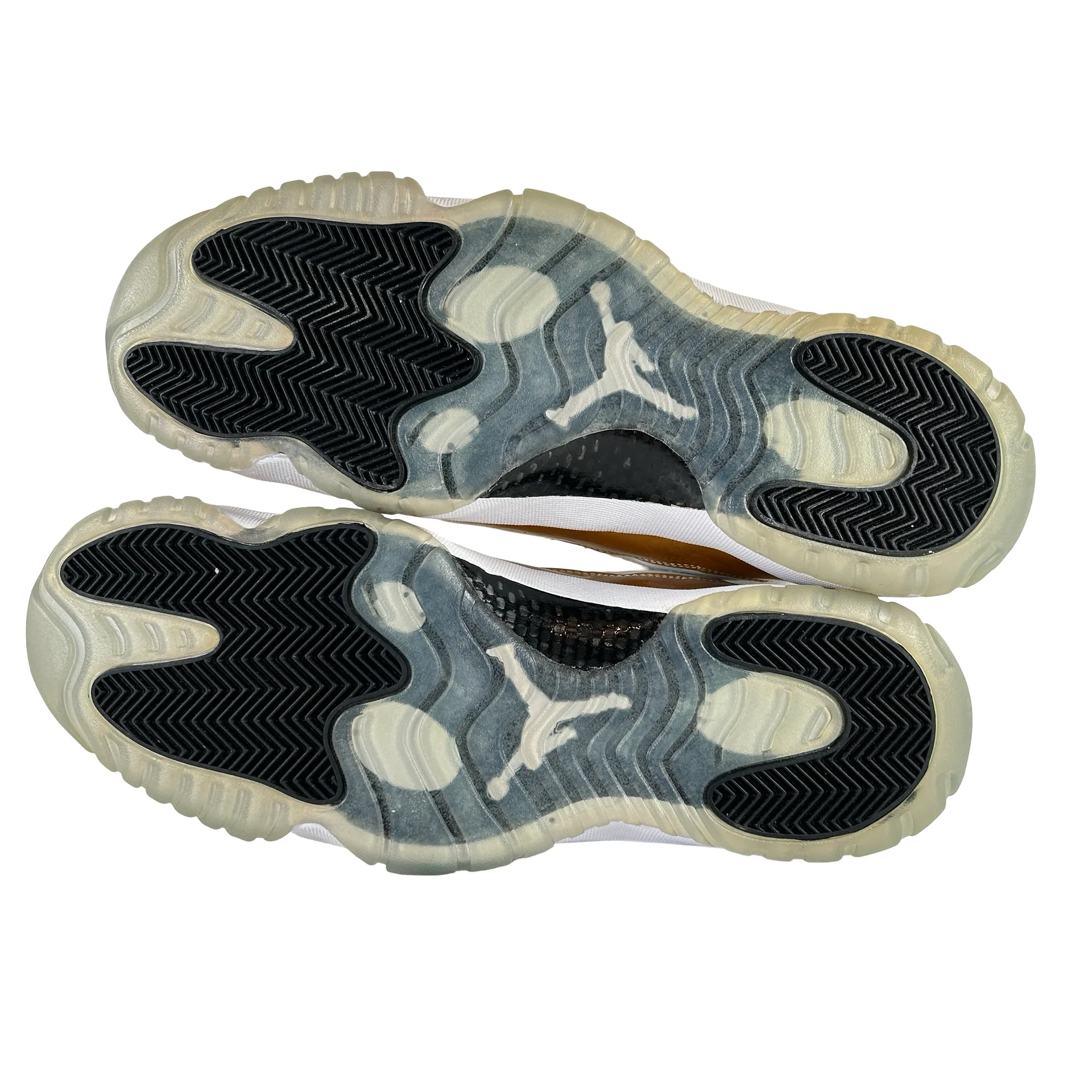 528895 103 Jordan 11 Retro Low Closing Ceremony [CONDITIONAL] - 14 M (Yellowing) - Image 6