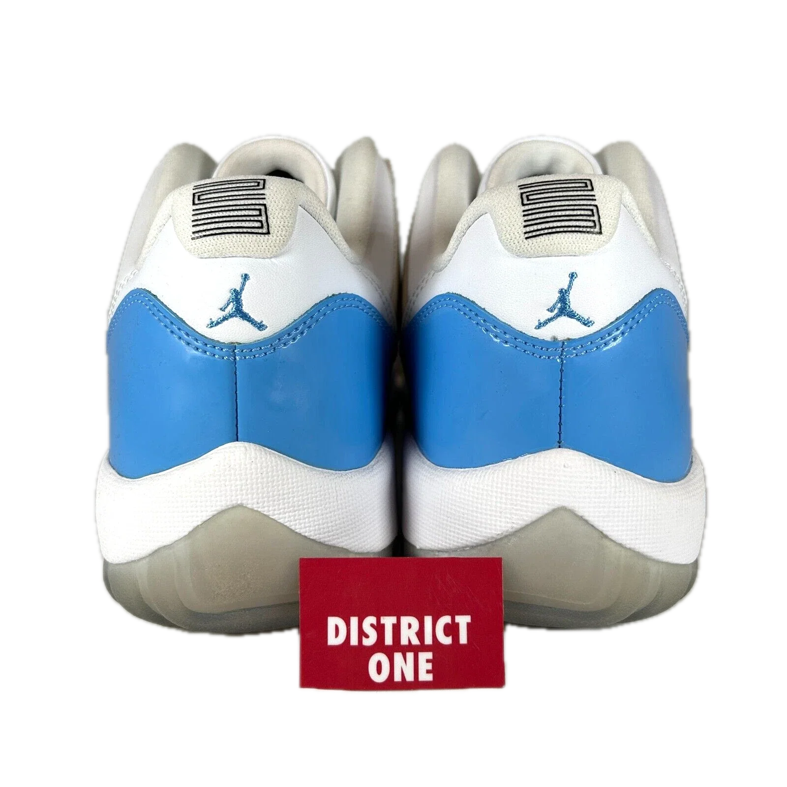 528895 106 Jordan 11 Retro Low University Blue (2017) - 11 M (Yellowing) - Image 3