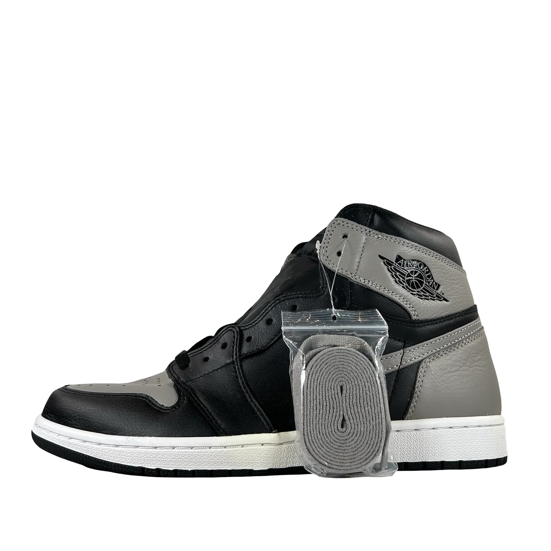 555088 013 Jordan 1 Shadow (2018) [CONDITIONAL] - 11.5 M (Left Shoe Yellowing)