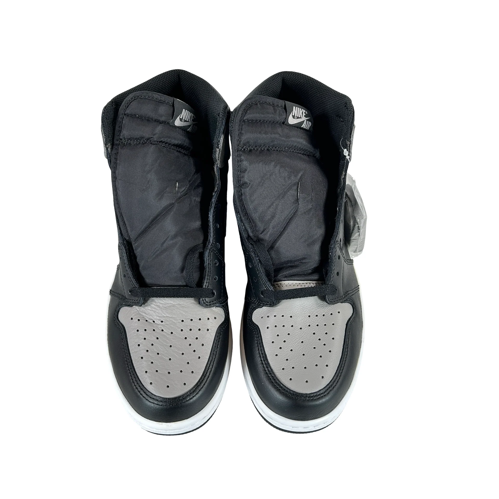 555088 013 Jordan 1 Shadow (2018) [CONDITIONAL] - 11.5 M (Left Shoe Yellowing) - Image 2