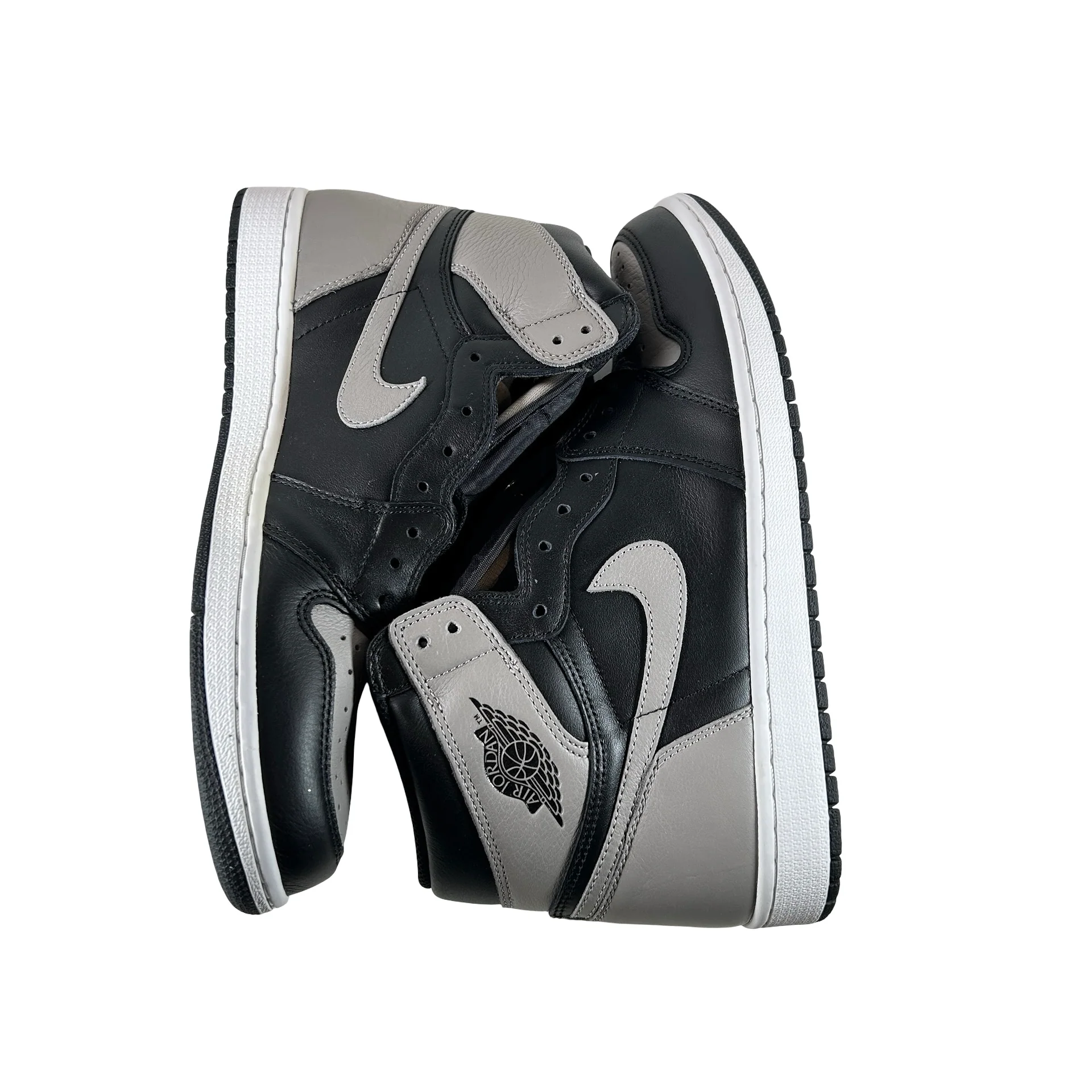 555088 013 Jordan 1 Shadow (2018) [CONDITIONAL] - 11.5 M (Left Shoe Yellowing) - Image 5