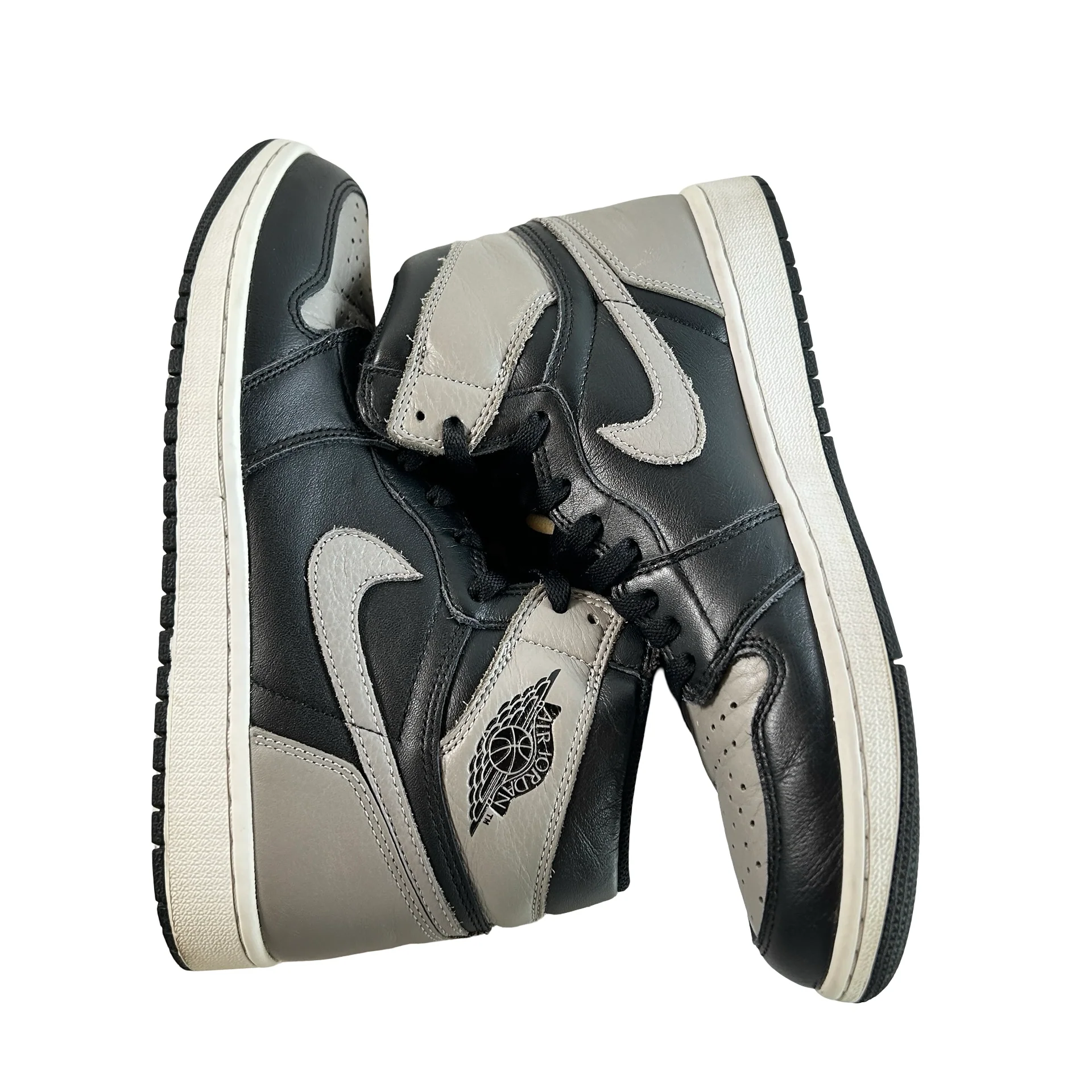 555088 013 Jordan 1 Shadow (2018) [USED] - 9 M (Used3) - Image 4