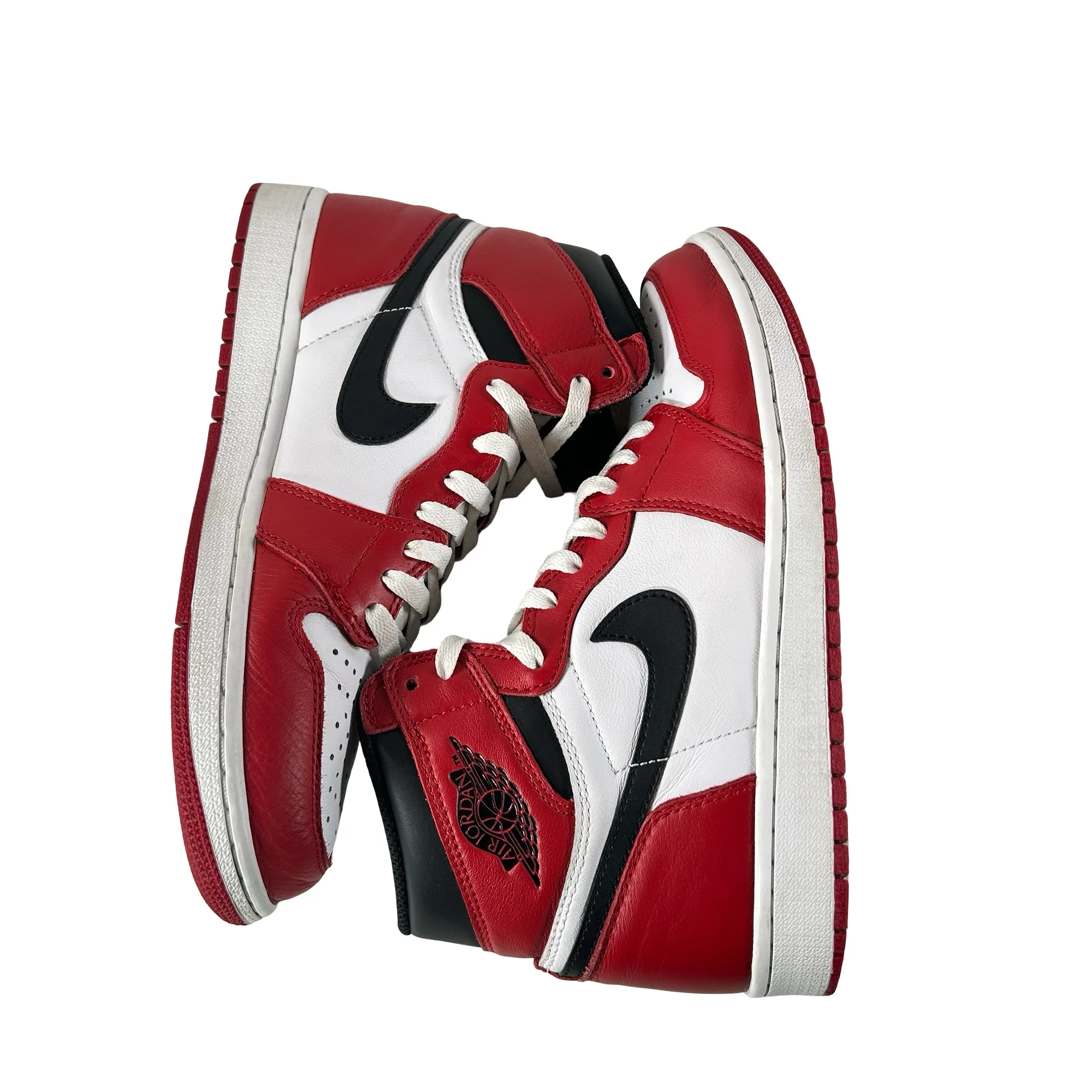 555088 101 Jordan 1 Chicago 2015 [USED] - 9 M (Used) - Image 5