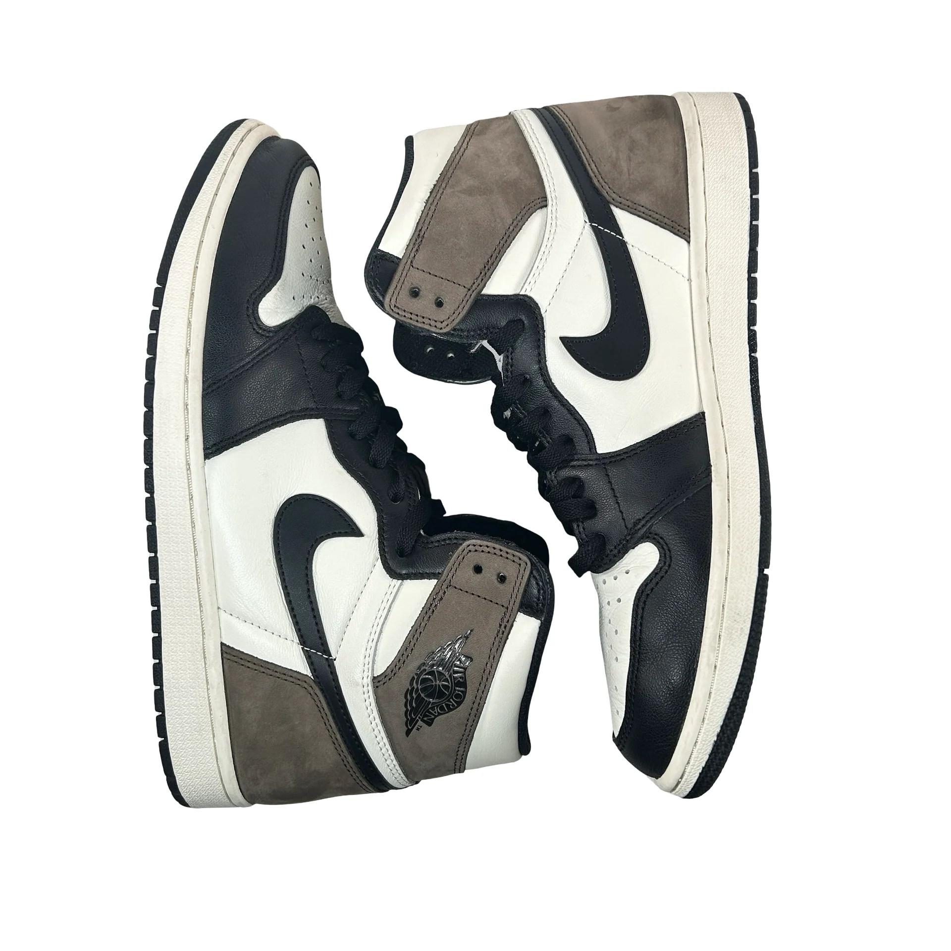 555088 105 Jordan 1 Mocha [USED] - 11 M (Used8) - Image 4