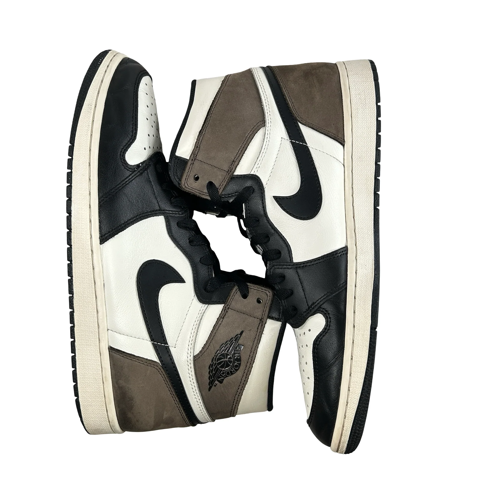 555088 105 Jordan 1 Mocha [USED] - 13 M (Used3) - Image 4