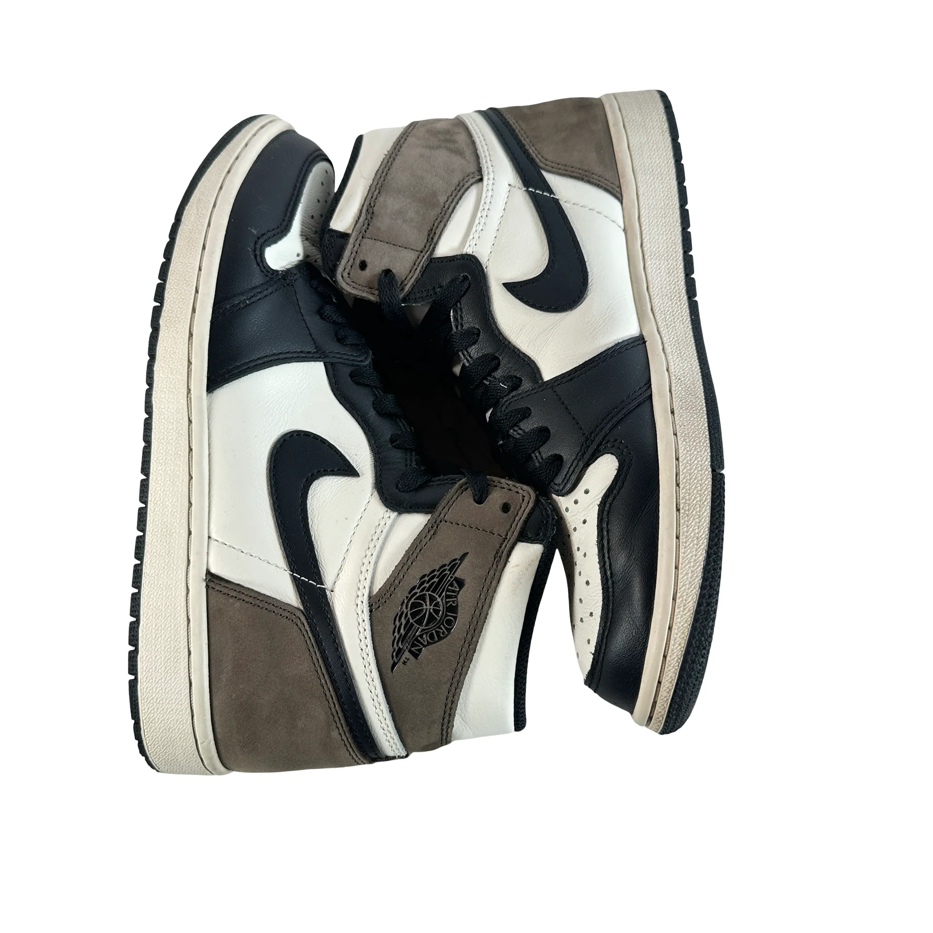 555088 105 Jordan 1 Mocha [USED] - 8.5 M (Used7) - Image 4
