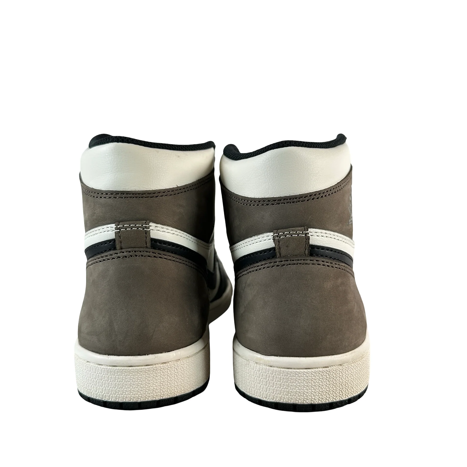 555088 105 Jordan 1 Mocha [USED] - 8.5 M (VNDS) (No Box) - Image 3