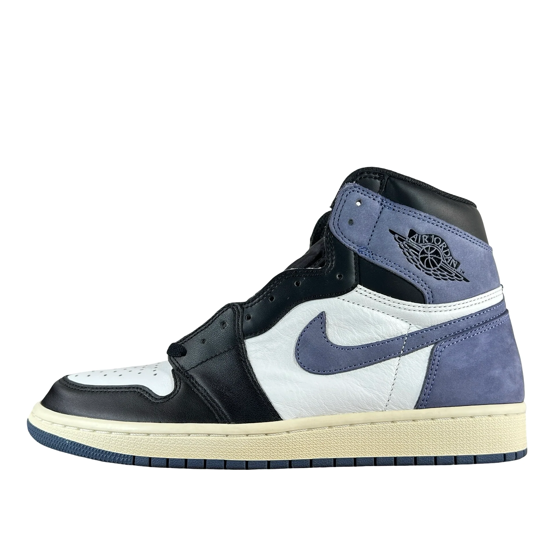 555088 115 Jordan 1 Blue Moon - 10 M (Yellowing)
