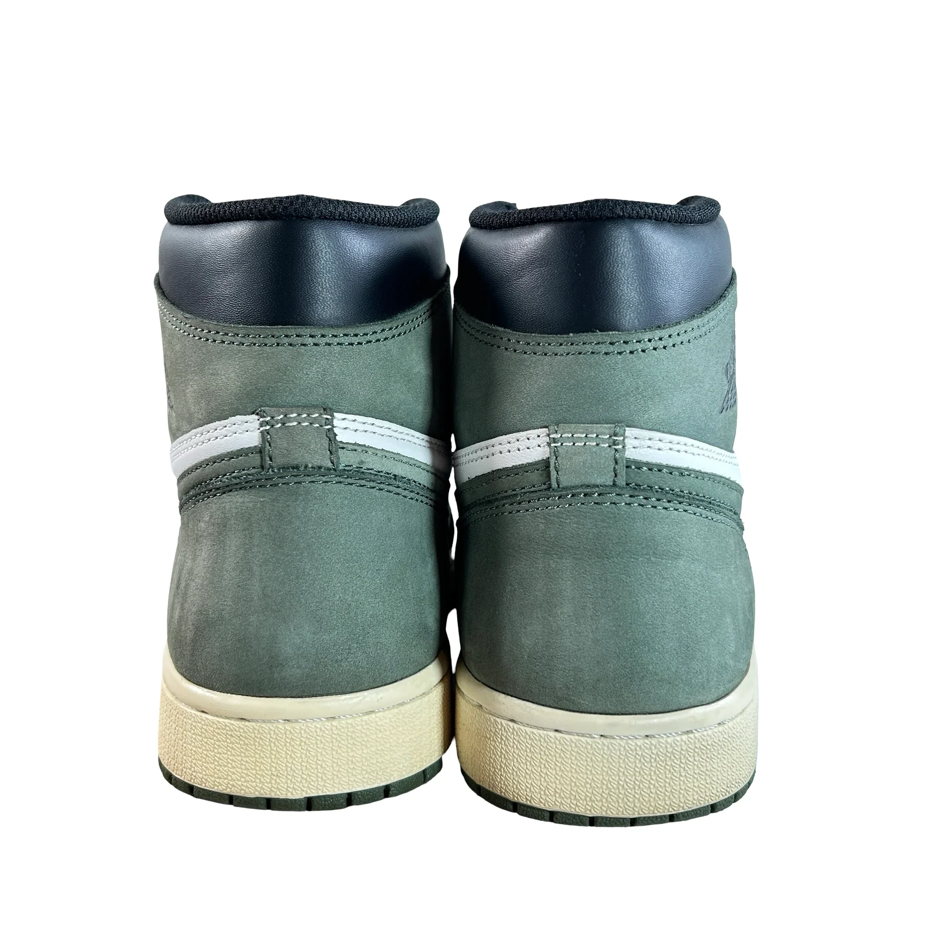 555088 135 Jordan 1 Clay Green [USED] - 9 M (Used) - Image 3
