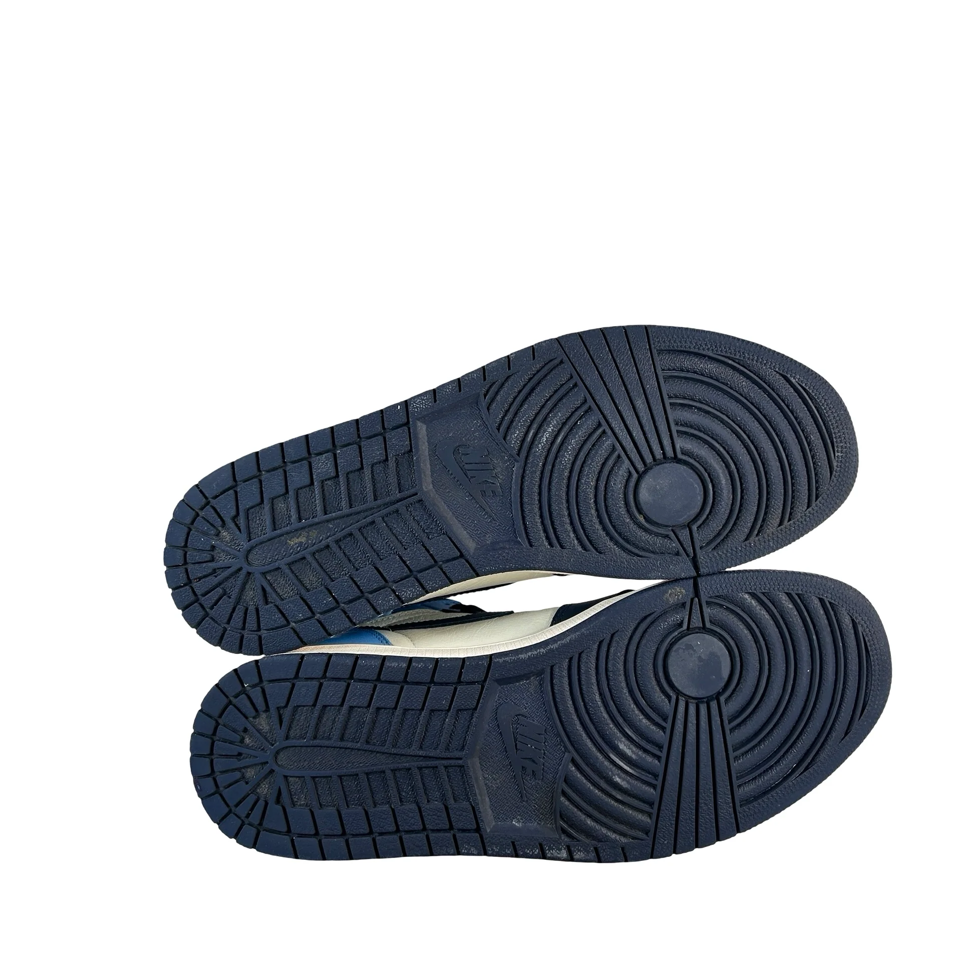 555088 140 Jordan 1 Obsidian UNC [USED] - 12 M (Used) - Image 6
