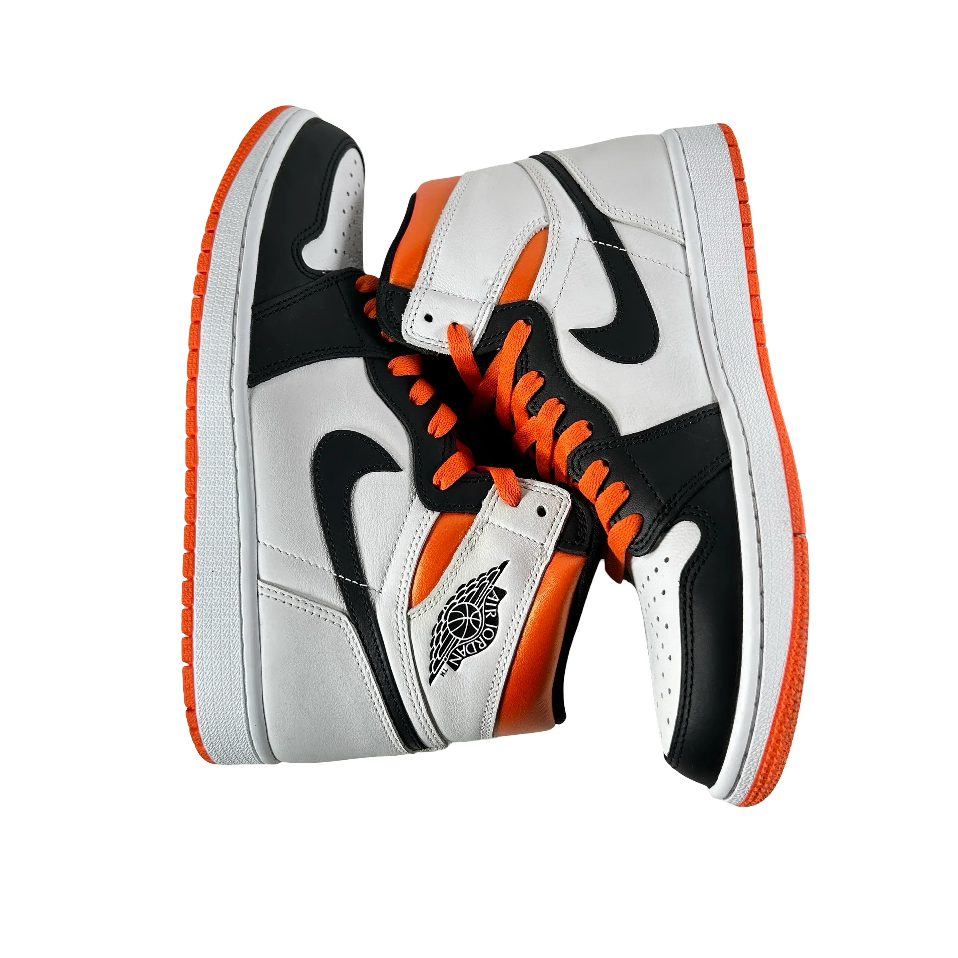 555088 180 Jordan 1 Retro High Electro Orange [USED] - 9.5 M (Used) - Image 4