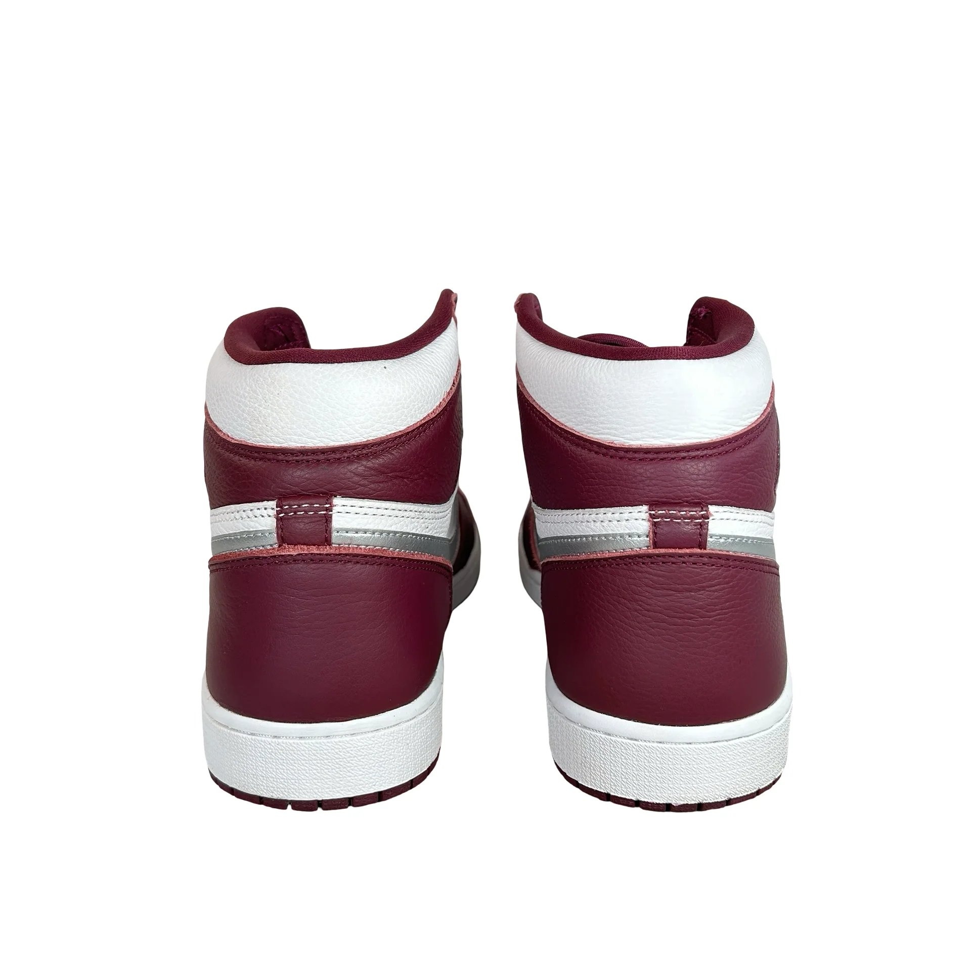 555088 611 Jordan 1 Retro High OG Bordeaux [USED] - 12 M (Used2) - Image 3