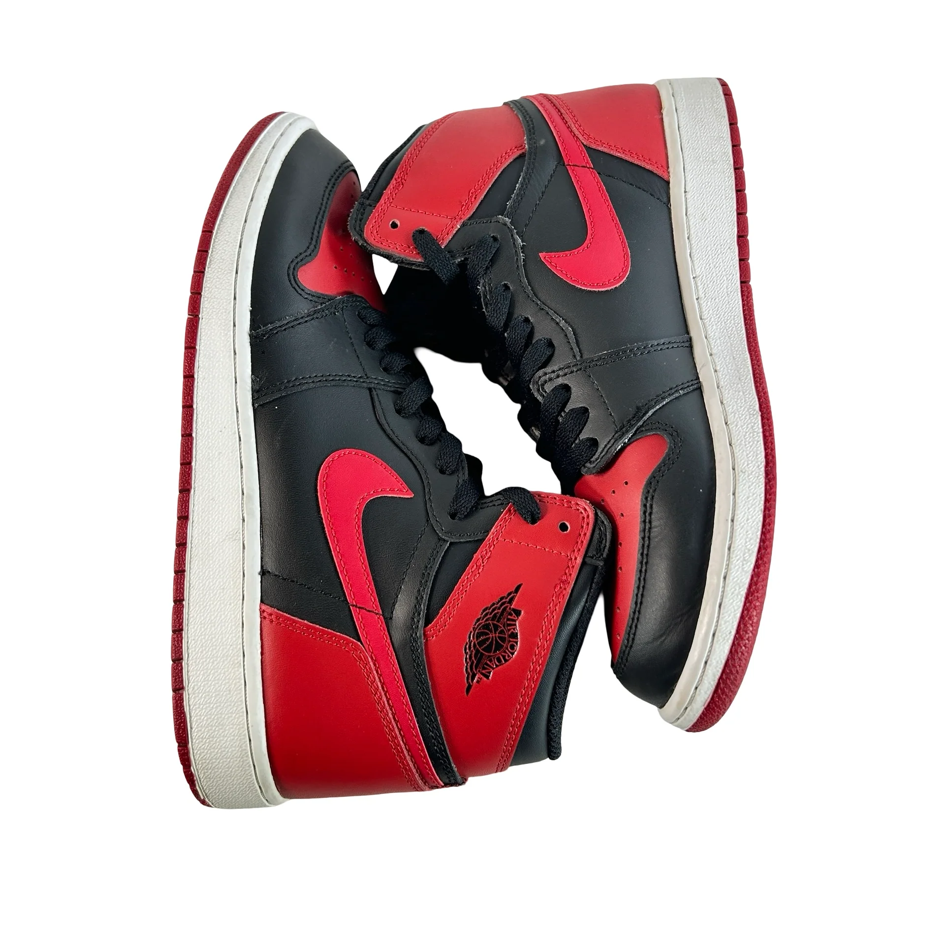 575441 001 Jordan 1 Retro Bred Banned (2016) (GS) [USED] - 7 Y (Used) (No Box) - Image 4