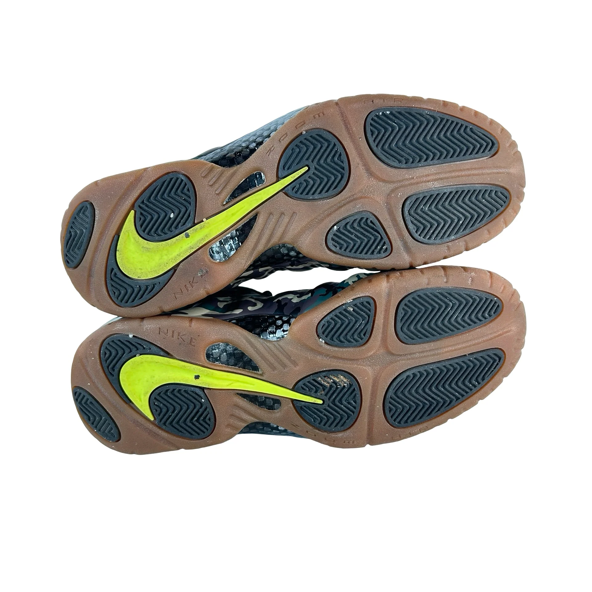 587547 300 Nike Air Foamposite Pro Army Camo [USED] - 10 M (Used) - Image 5