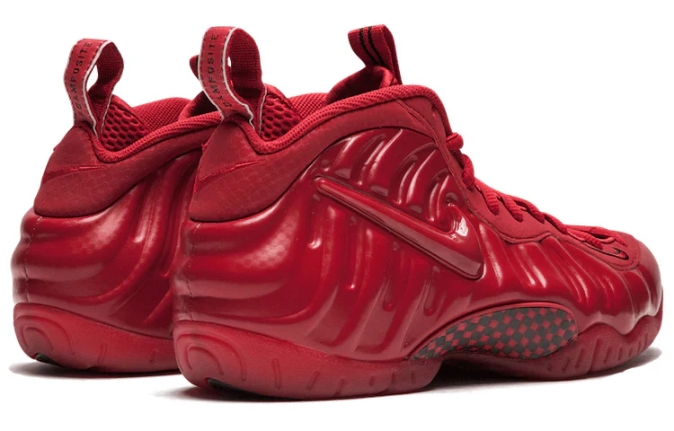 624041 603 Nike Air Foamposite Pro Red October - Image 3