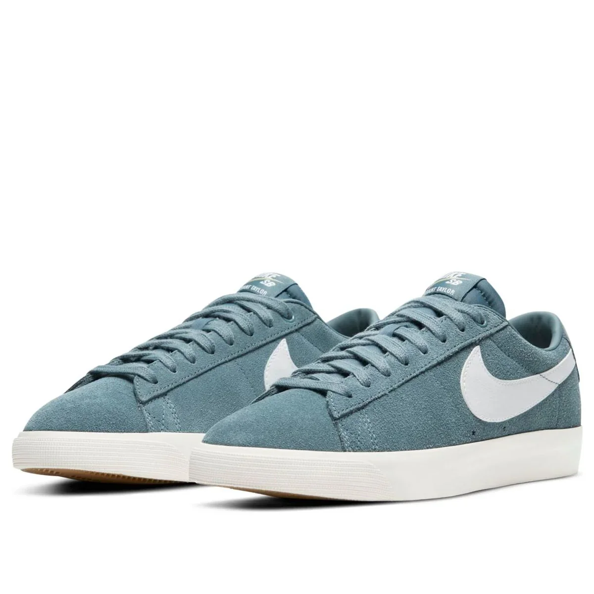 704939 006 Nike SB Blazer Low GT Ozone Blue - Image 3