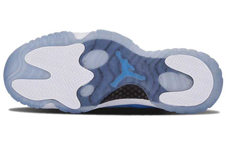 717602 900 Air Jordan Ultimate Gift of Flight (11/29) - Image 4