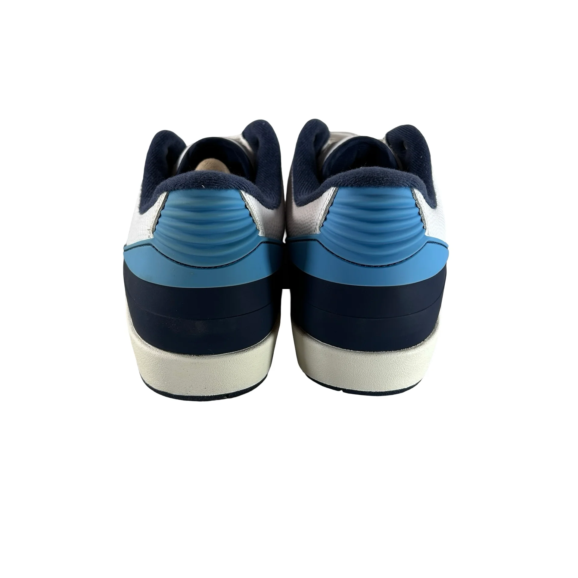 832819 107 Air Jordan 2 Retro Low University Blue (2016) - 10 M (Yellowing) - Image 3