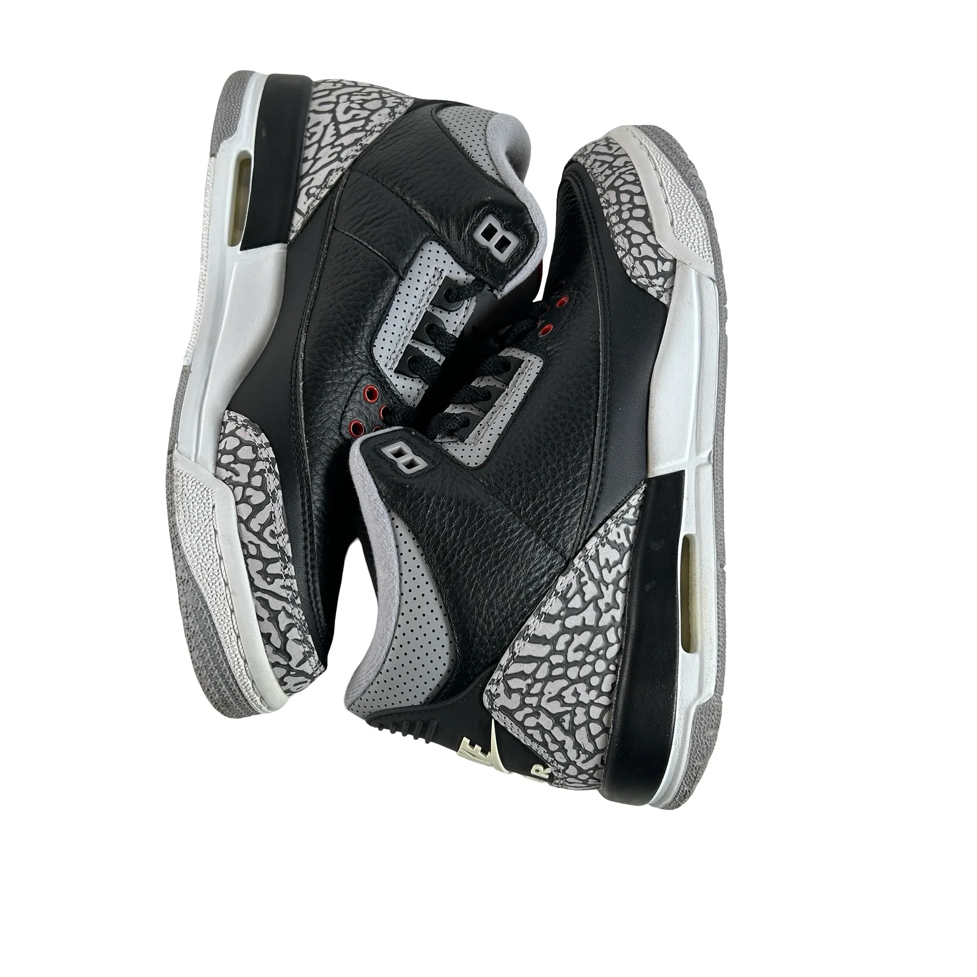 854261 001 Jordan 3 Black Cement GS [USED] - 6.5 Y (Used) (Replace Box) - Image 5