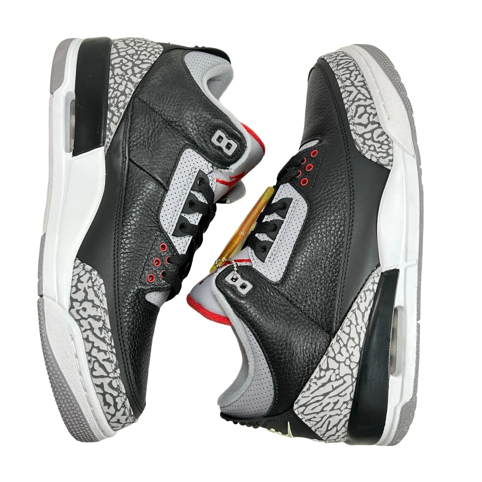 854262 001 Air Jordan 3 Black Cement 2018 - 11 M (Heel Tabs Yellowing) - Image 5