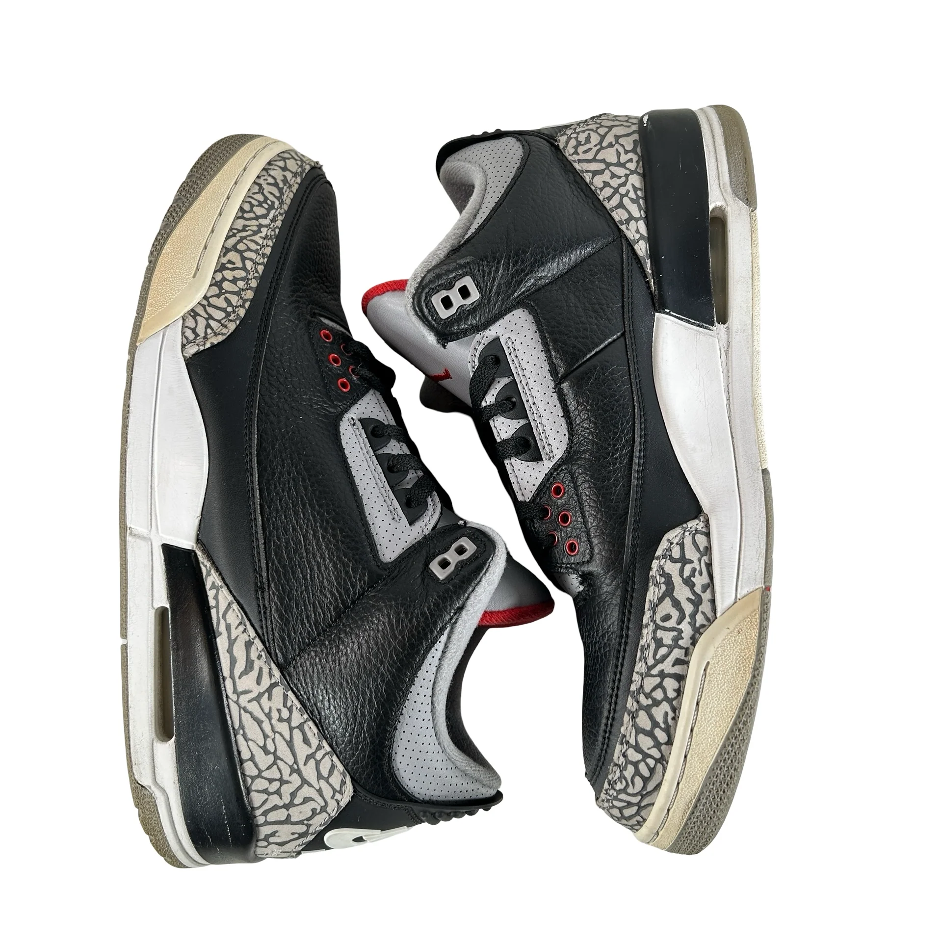 854262 001 Jordan 3 Black Cement 2018 [USED] - 12 M (Used5) - Image 4