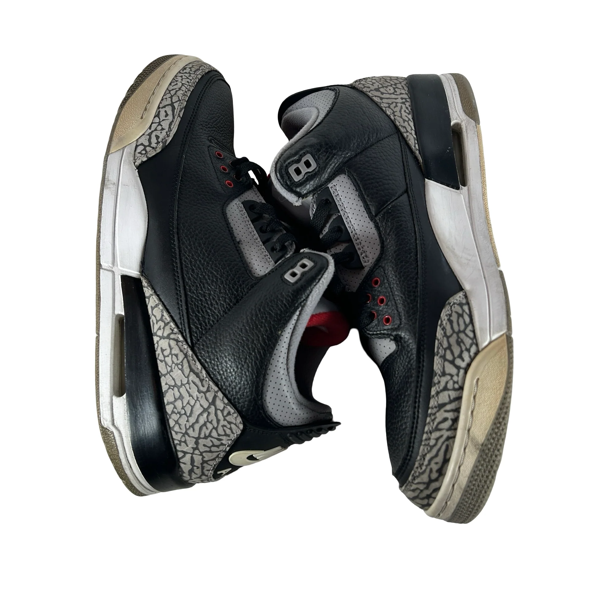 854262 001 Jordan 3 Black Cement 2018 [USED] - 13 M (Used2) (No Box2) - Image 4
