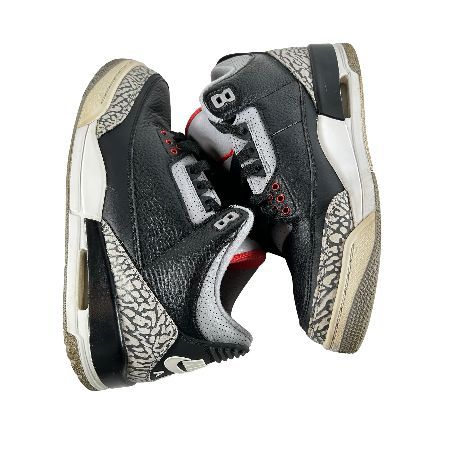 854262 001 Jordan 3 Black Cement 2018 [USED] - 8.5 M (Used2) (No Box2) - Image 4