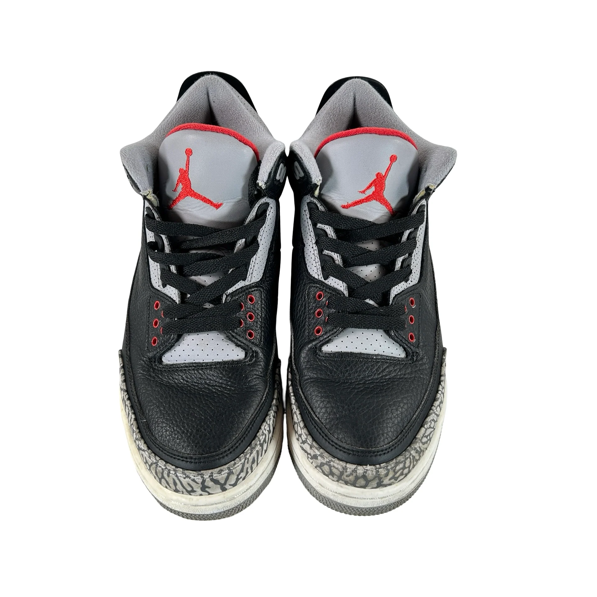854262 001 Jordan 3 Black Cement 2018 [USED] - 9.5 M (Used) (No Box) - Image 2