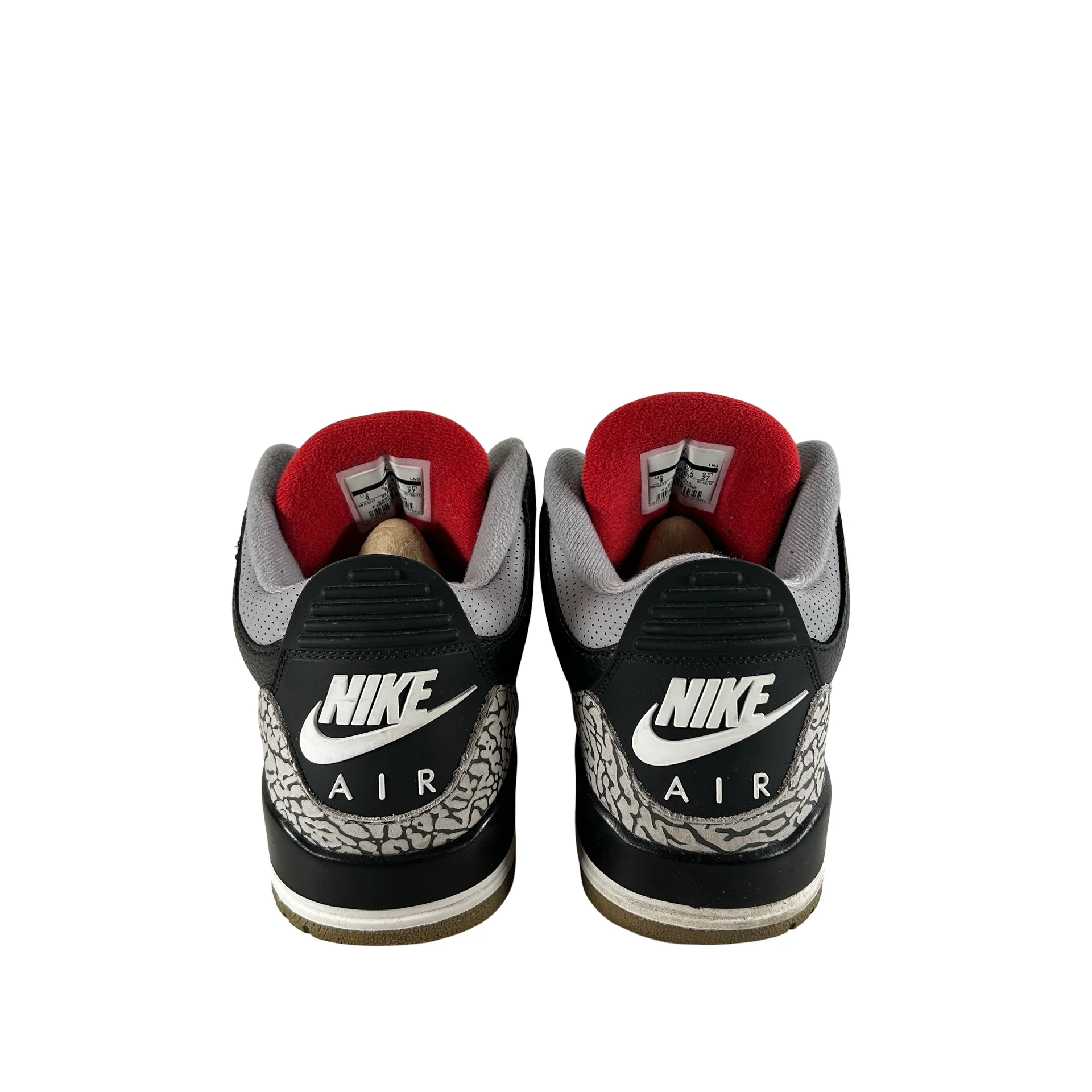 854262 001 Jordan 3 Black Cement 2018 [USED] - 9 M (Used2) - Image 3