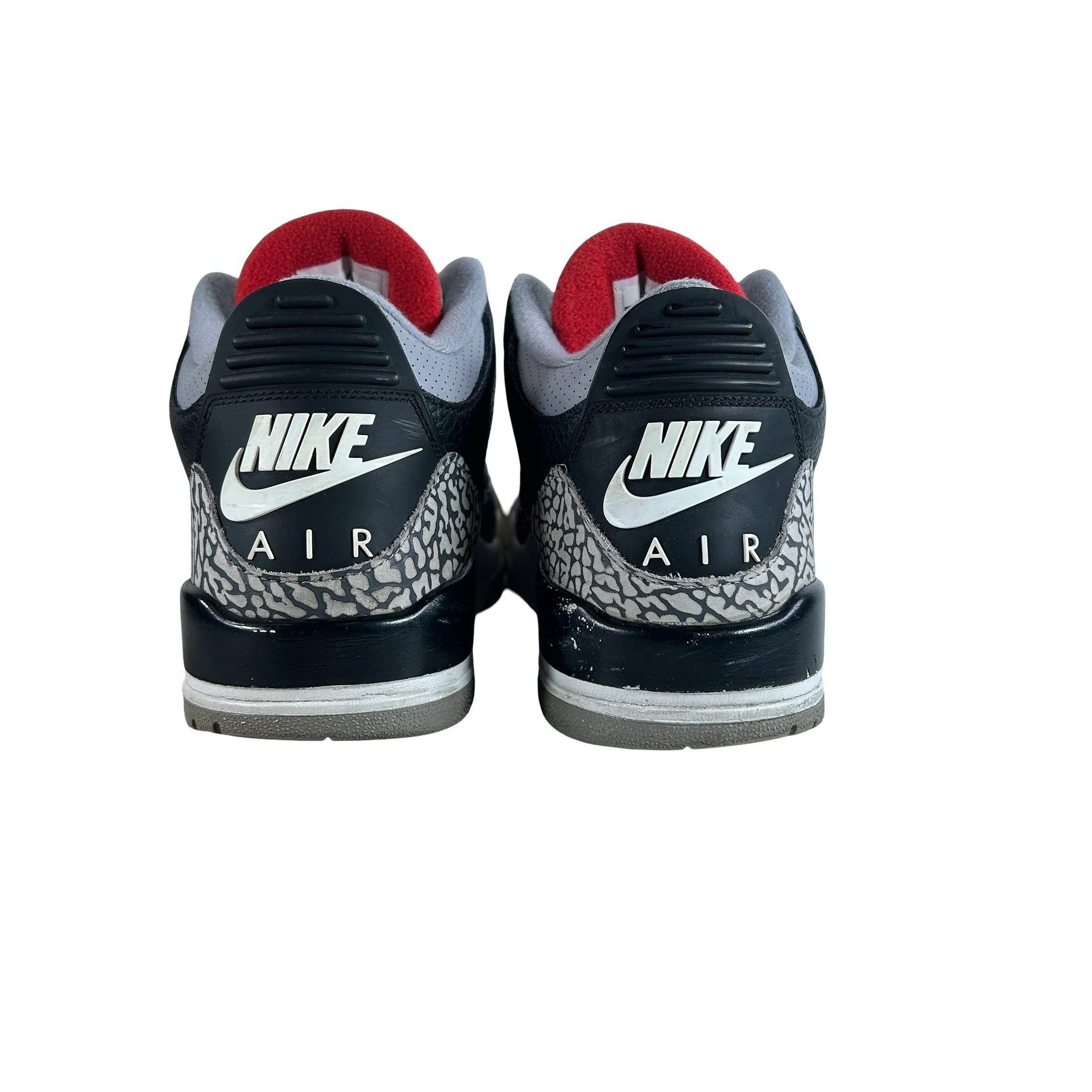 854262 001 Jordan 3 Black Cement 2018 [USED] - 9 M (Used4) - Image 3
