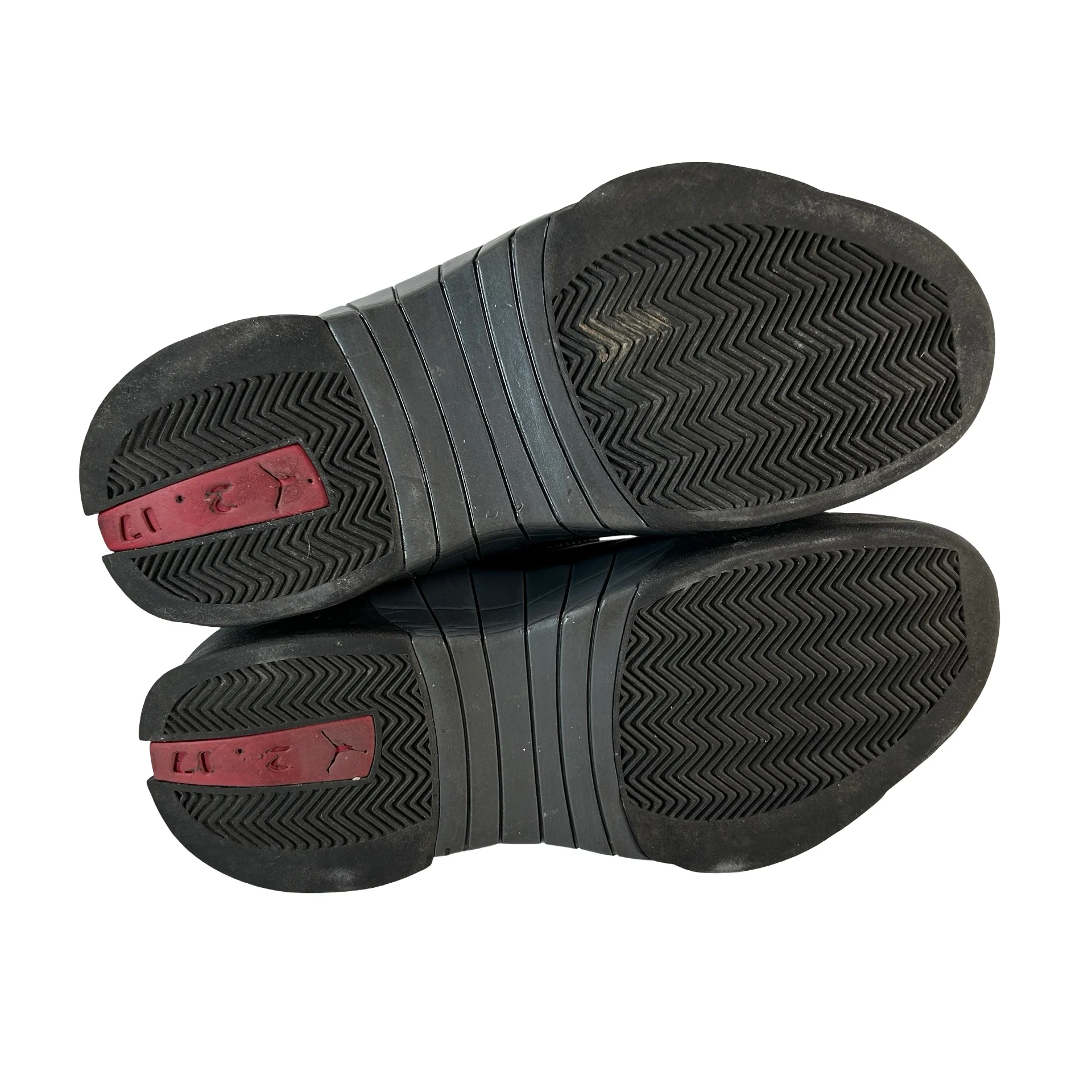 881429 001 Jordan 15 Retro Stealth (2017) [USED] - 10.5 M (Used) (No Box) - Image 6