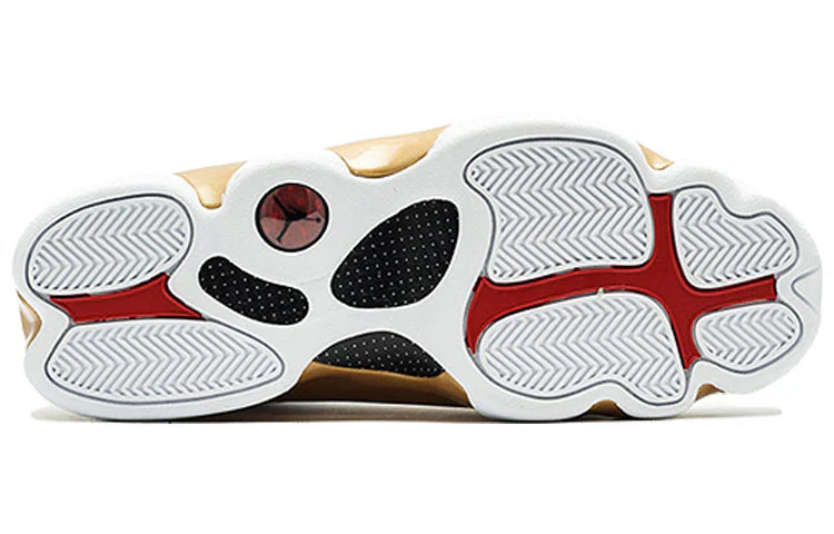 897563 900 Air Jordan Defining Moments Pack Last Shot - Image 3