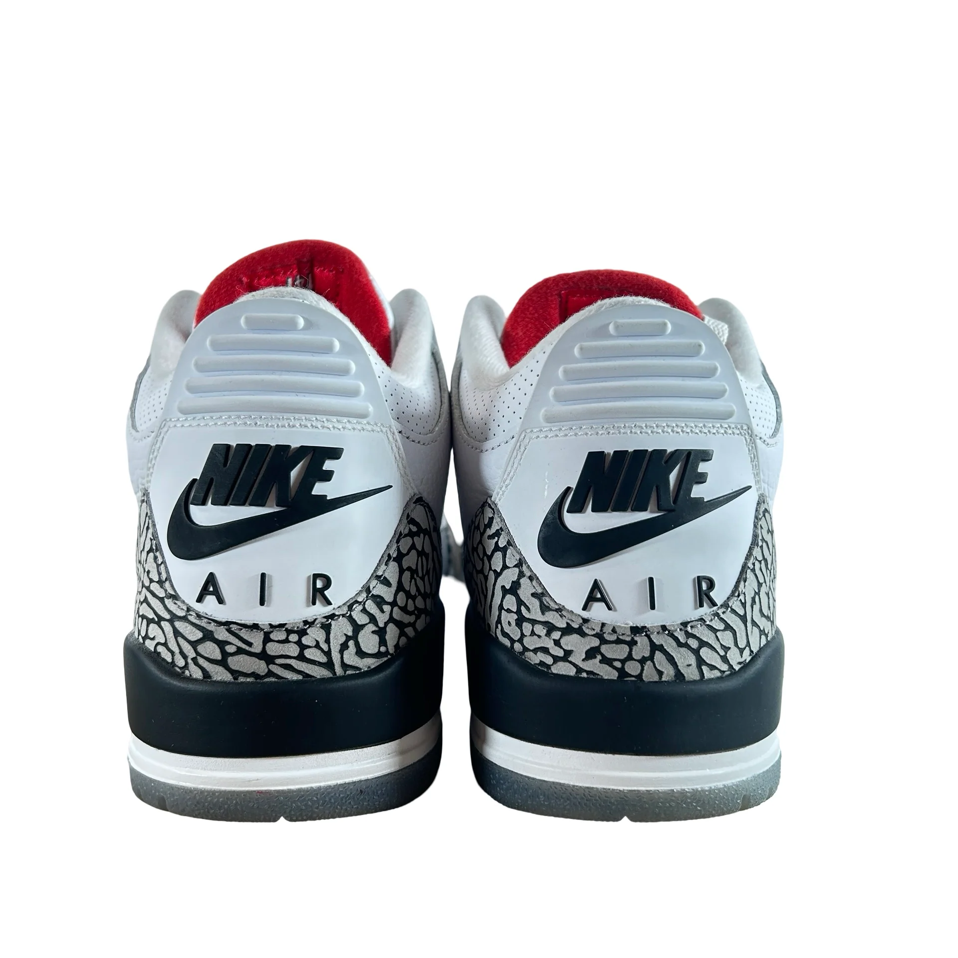 923096 101 Jordan 3 Retro Free Throw Line White Cement [USED] - 9.5 M (Used) (No Box) - Image 3