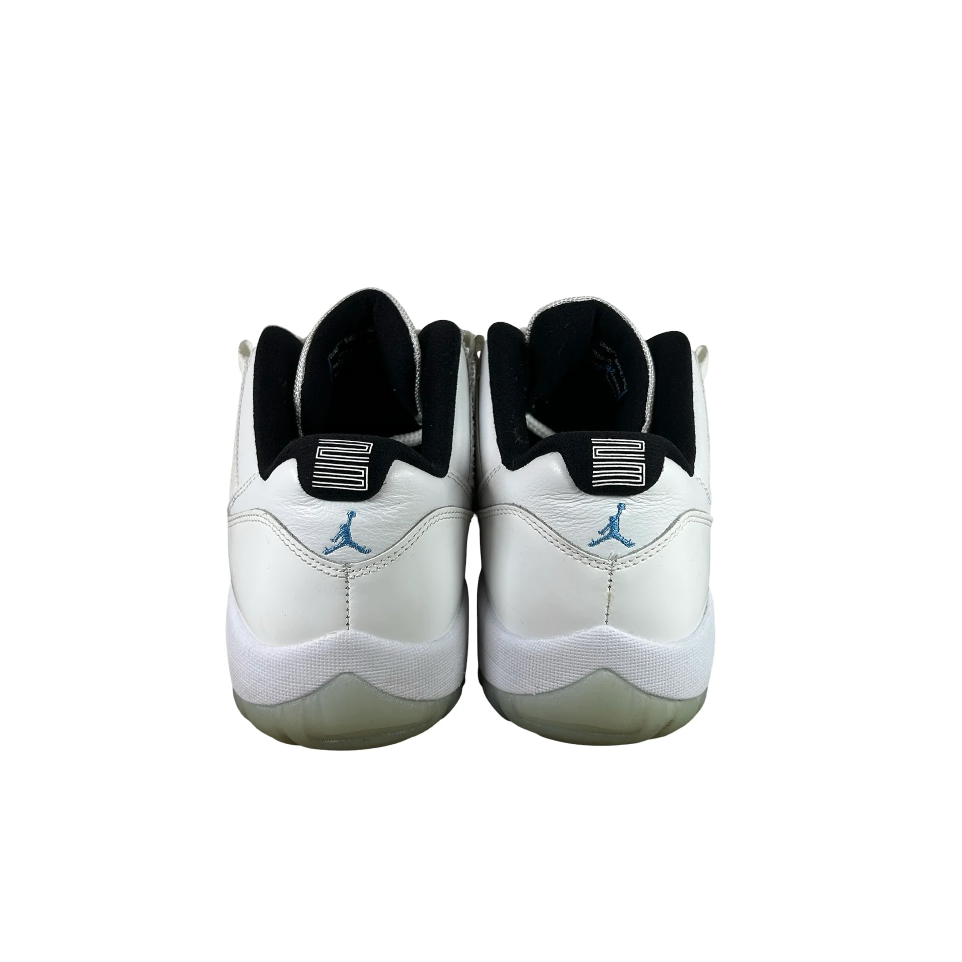 AV2187 117 Jordan 11 Low Legend Blue [USED] - 9.5 M (Used) (No Box) - Image 3